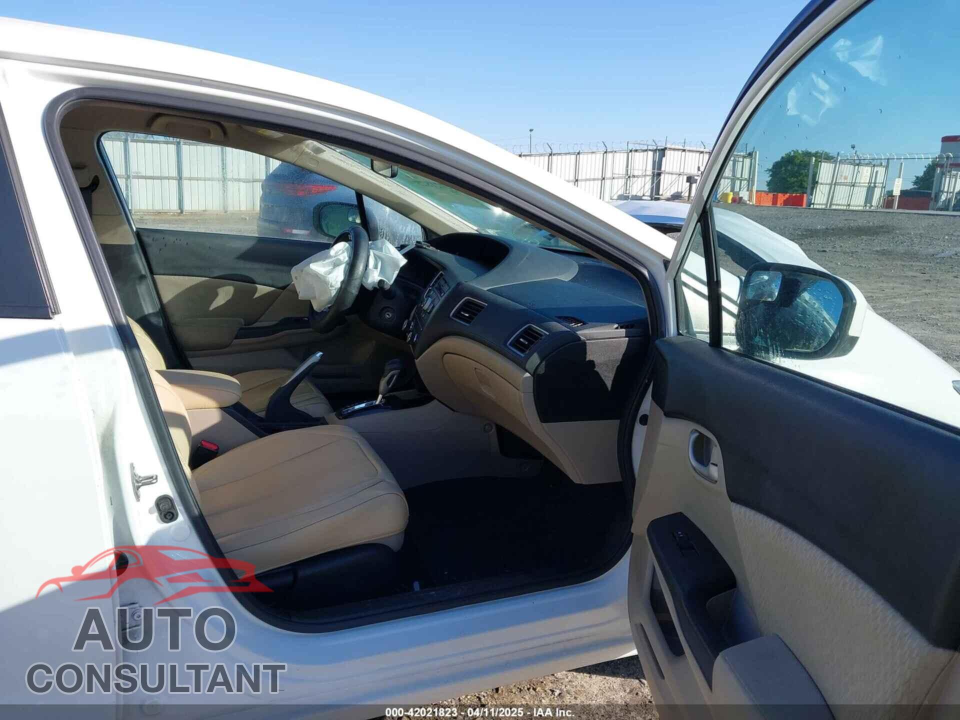 HONDA CIVIC 2014 - 19XFB2F59EE071683