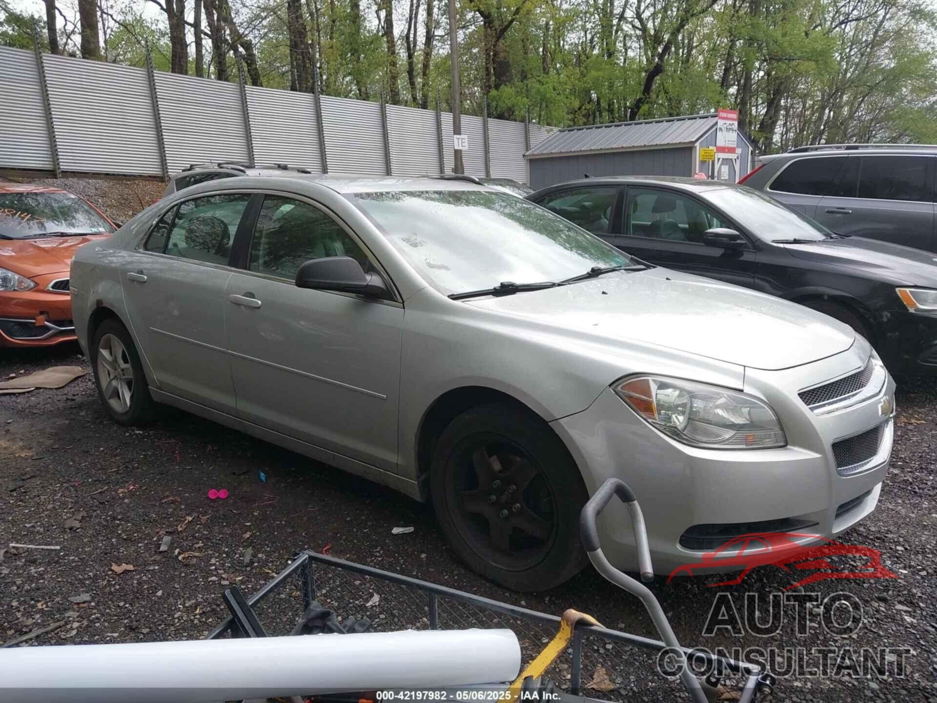 CHEVROLET MALIBU 2011 - 1G1ZB5E1XBF225955