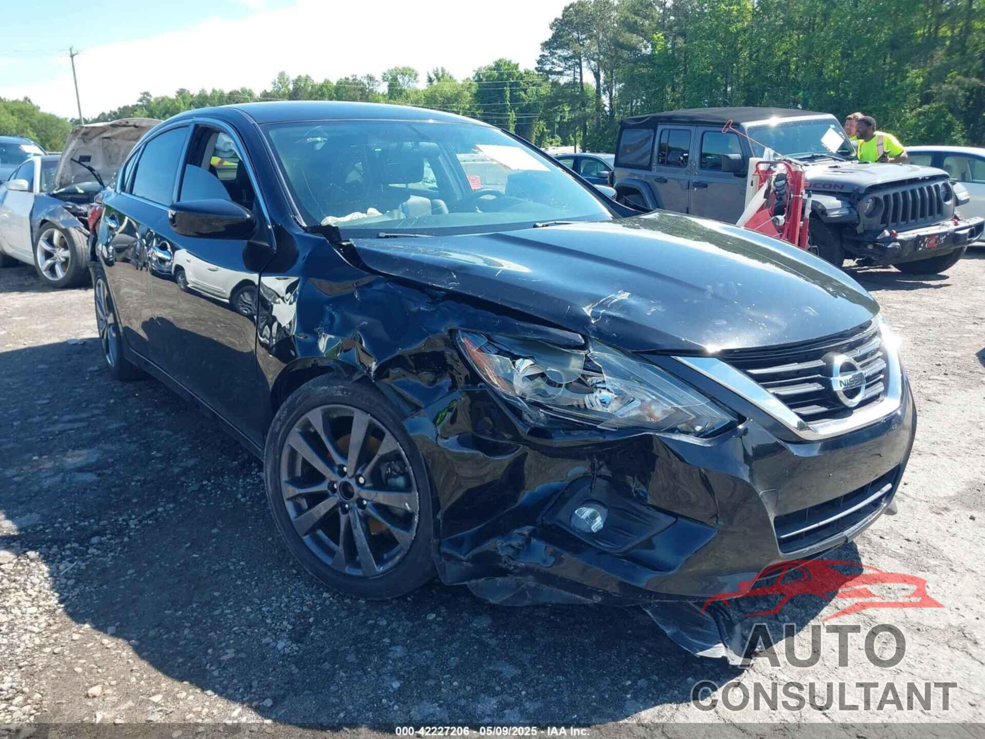 NISSAN ALTIMA 2018 - 1N4AL3AP4JC147078