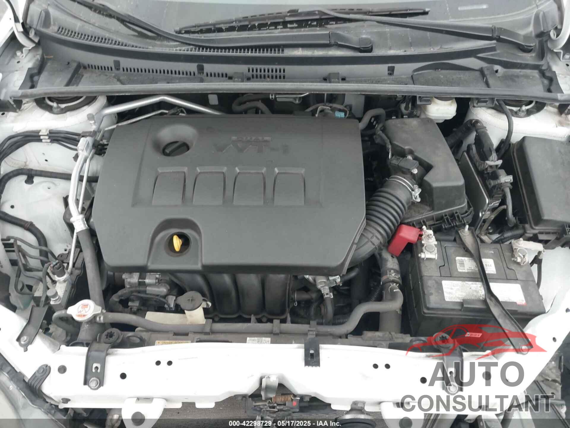 TOYOTA COROLLA 2018 - 5YFBURHEXJP817498