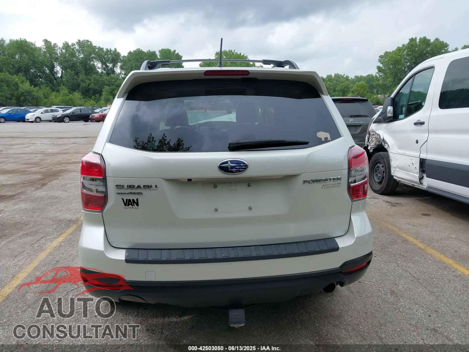 SUBARU FORESTER 2015 - JF2SJAHC7FH519360
