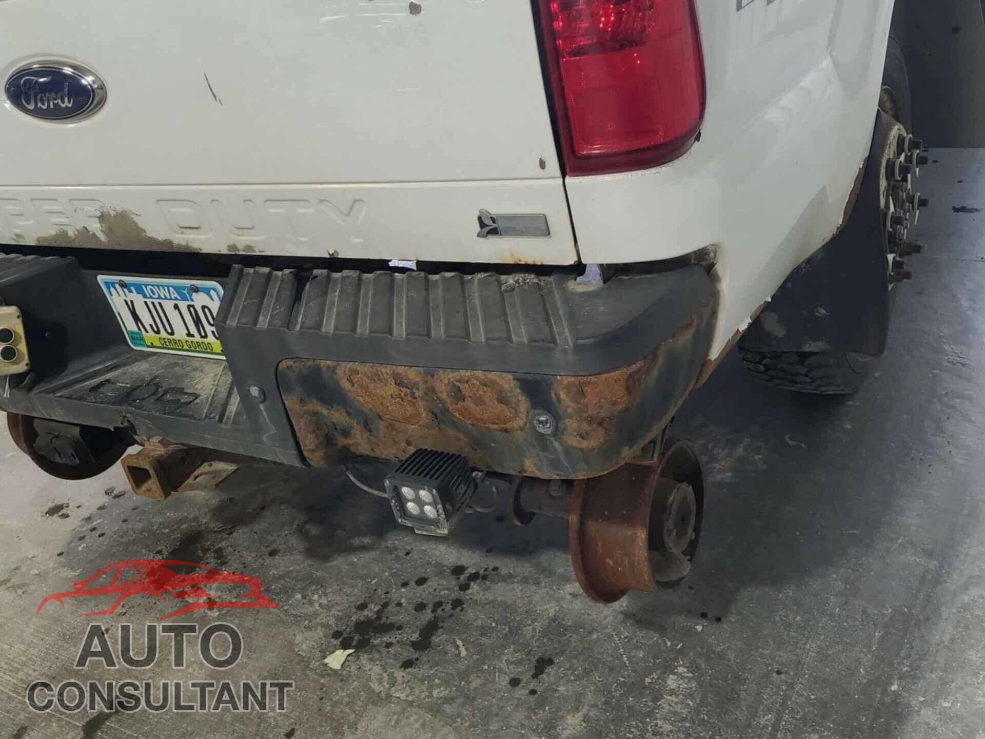 FORD F-350 2011 - 1FT8W3B65BEB77458
