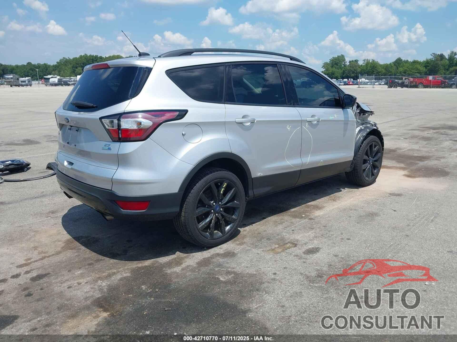 FORD ESCAPE 2018 - 1FMCU9GD3JUC46545