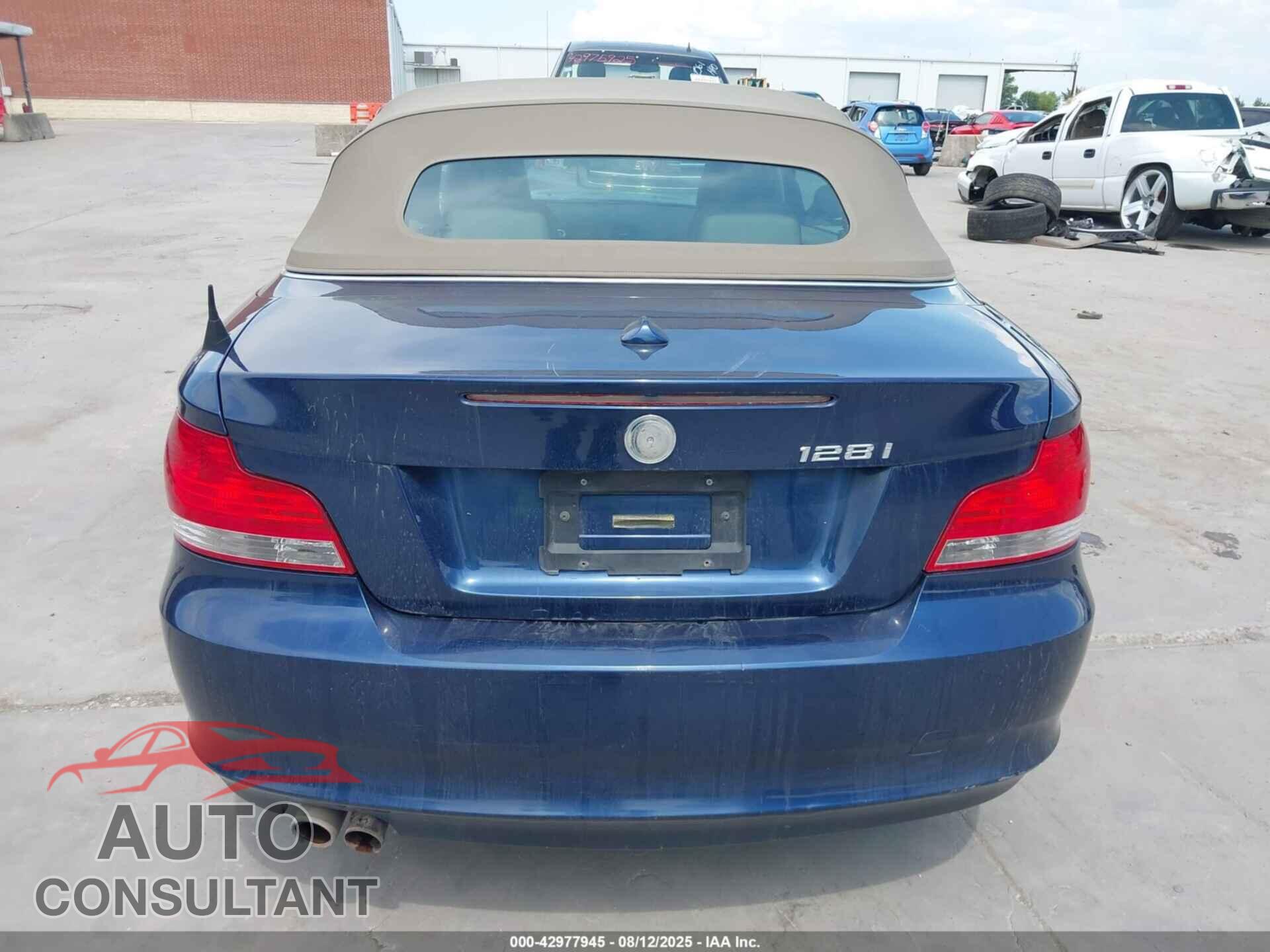 BMW 128I 2011 - WBAUN1C53BVH82980