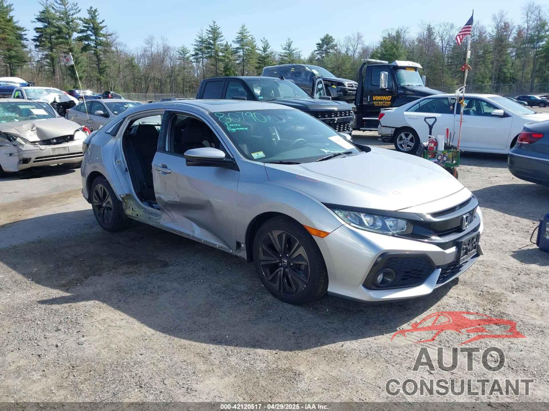 HONDA CIVIC 2018 - SHHFK7H58JU235292