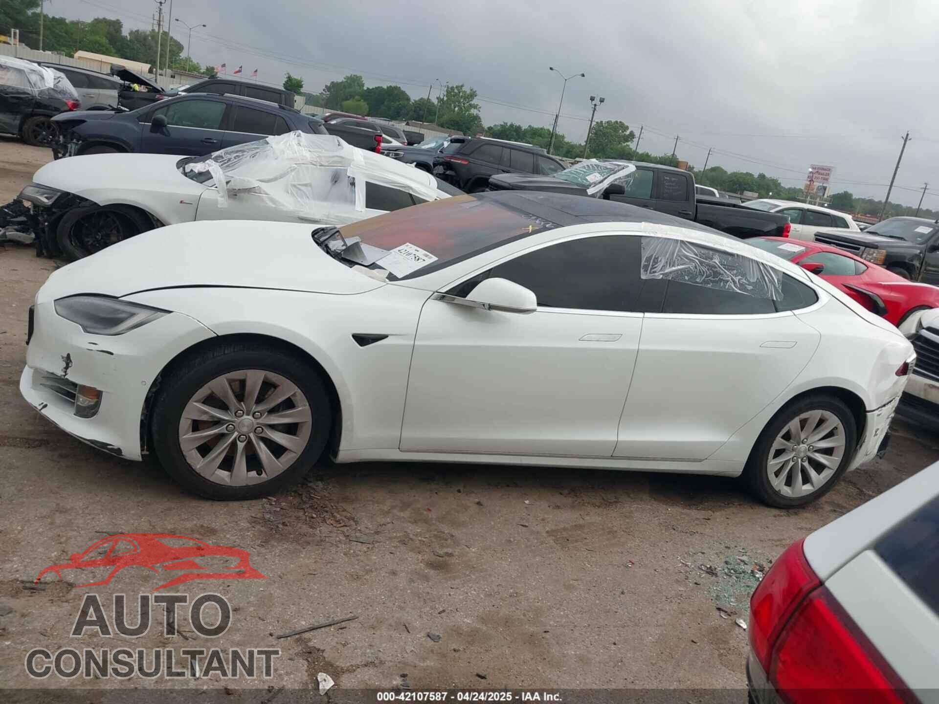 TESLA MODEL S 2016 - 5YJSA1E12GF172359