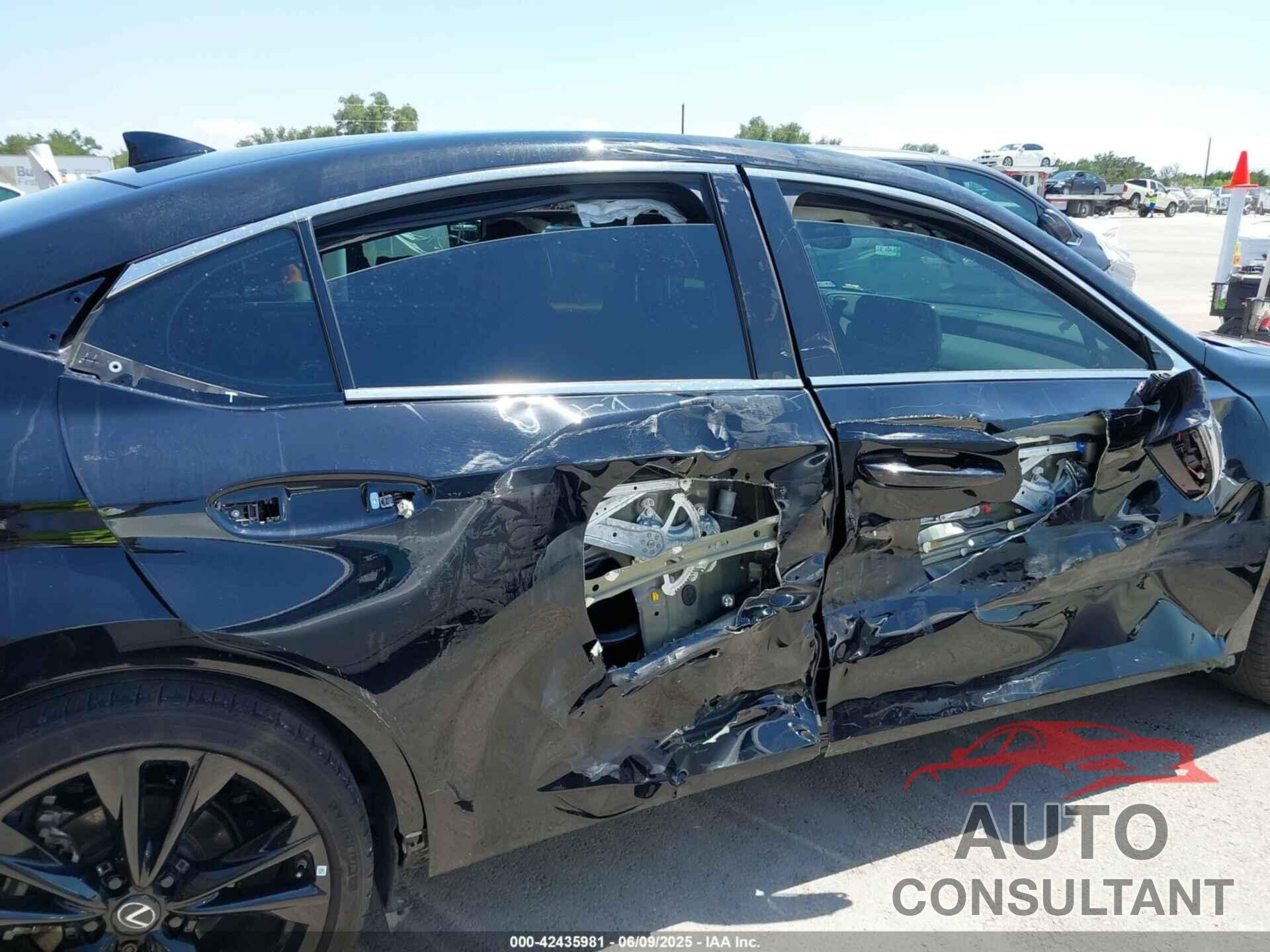LEXUS ES 350 2022 - 58AGZ1B19NU122120