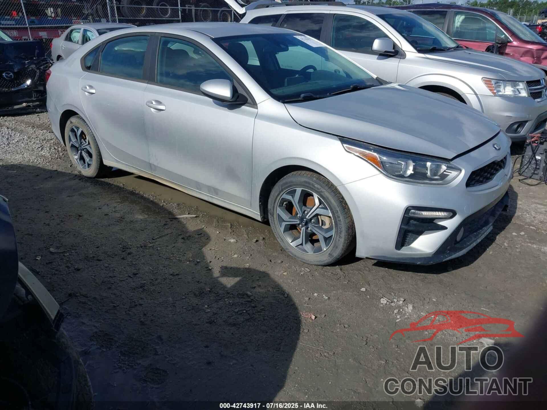 KIA FORTE 2021 - 3KPF24AD7ME318479