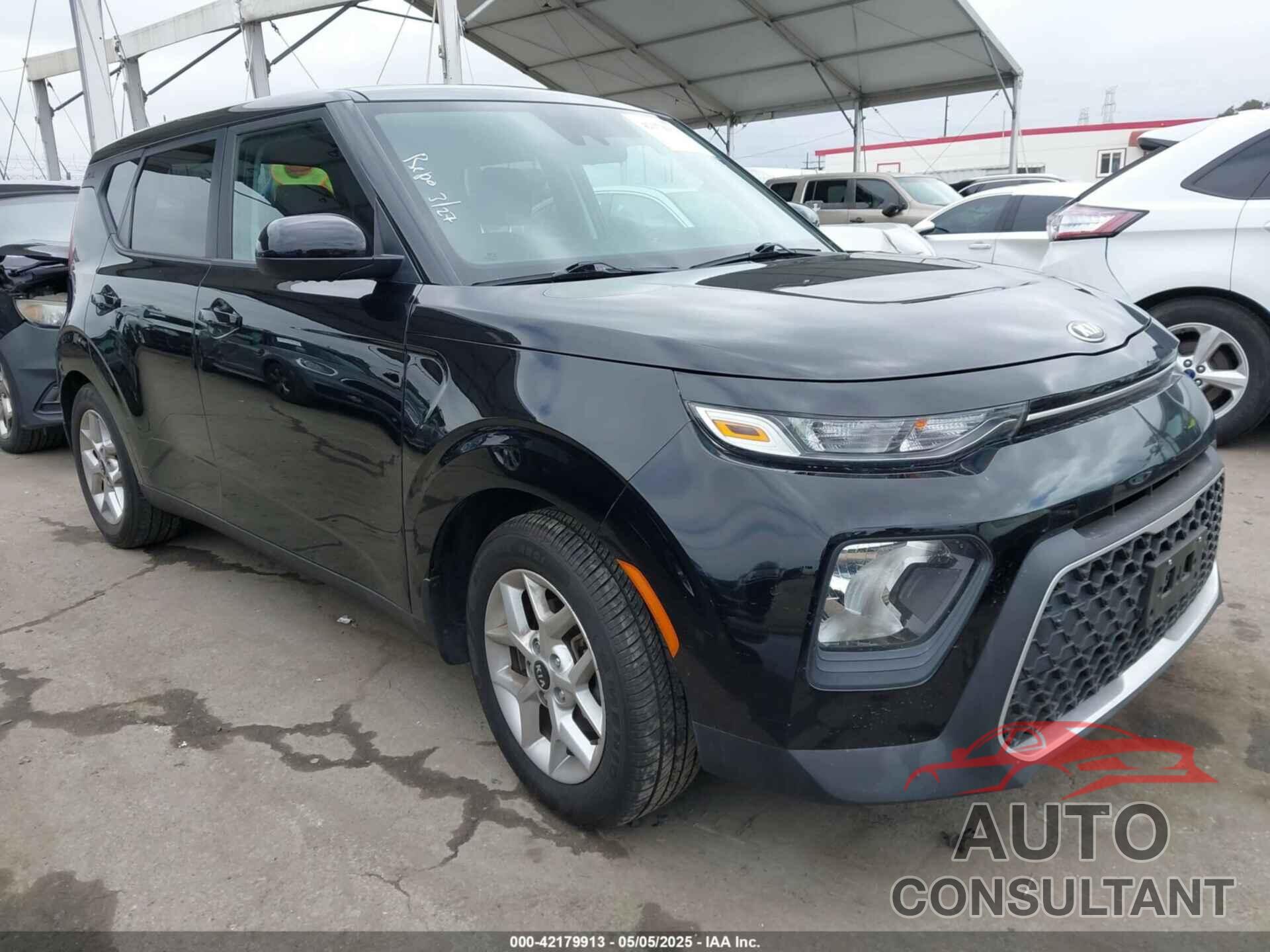 KIA SOUL 2021 - KNDJ23AU1M7770402