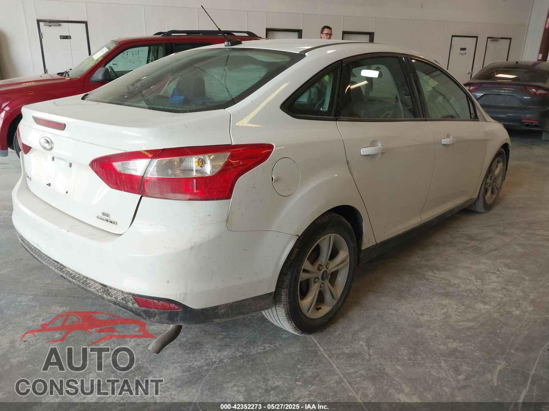 FORD FOCUS 2014 - 1FADP3F26EL337081