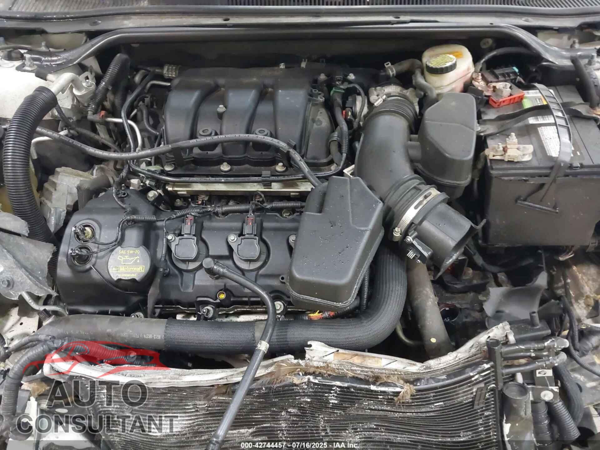 FORD TAURUS 2013 - 1FAHP2E89DG149874