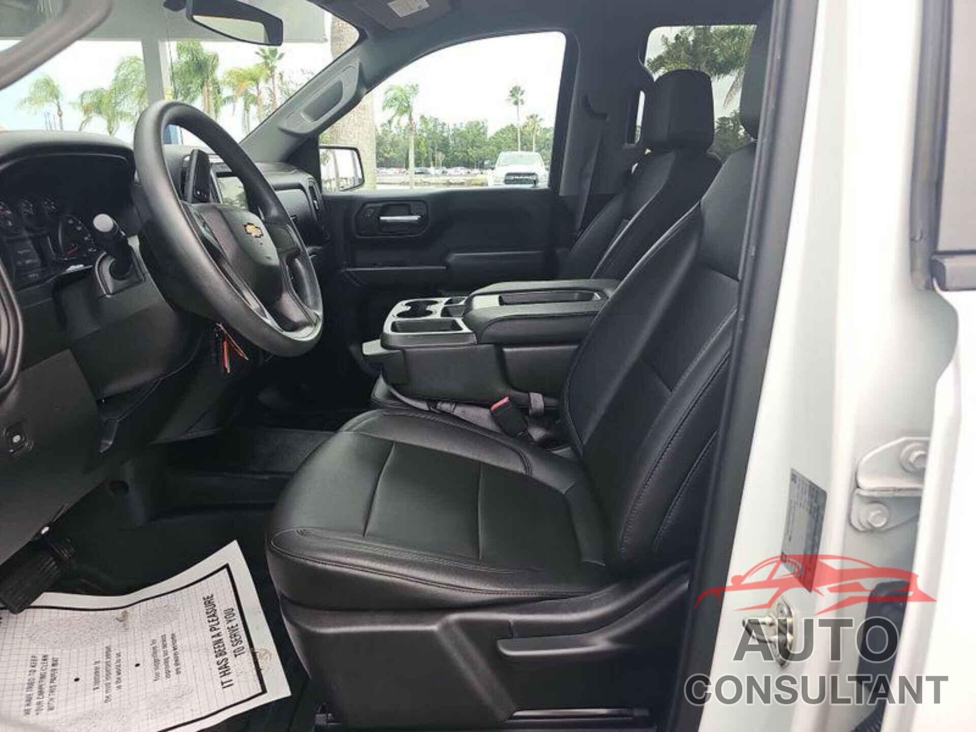 CHEVROLET SILVERADO 1500 2019 - 3GCPYAEH3KG133006