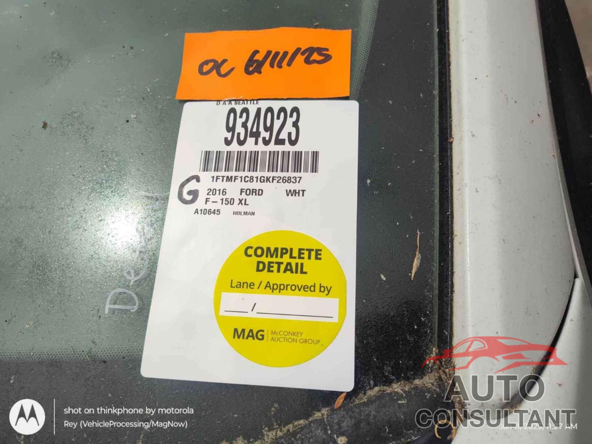FORD F-150 2016 - 1FTMF1C81GKF26837