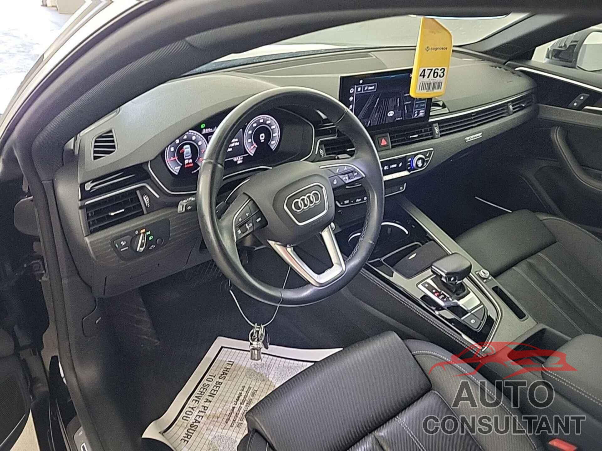 AUDI A5 2023 - WAUFACF57PA027242