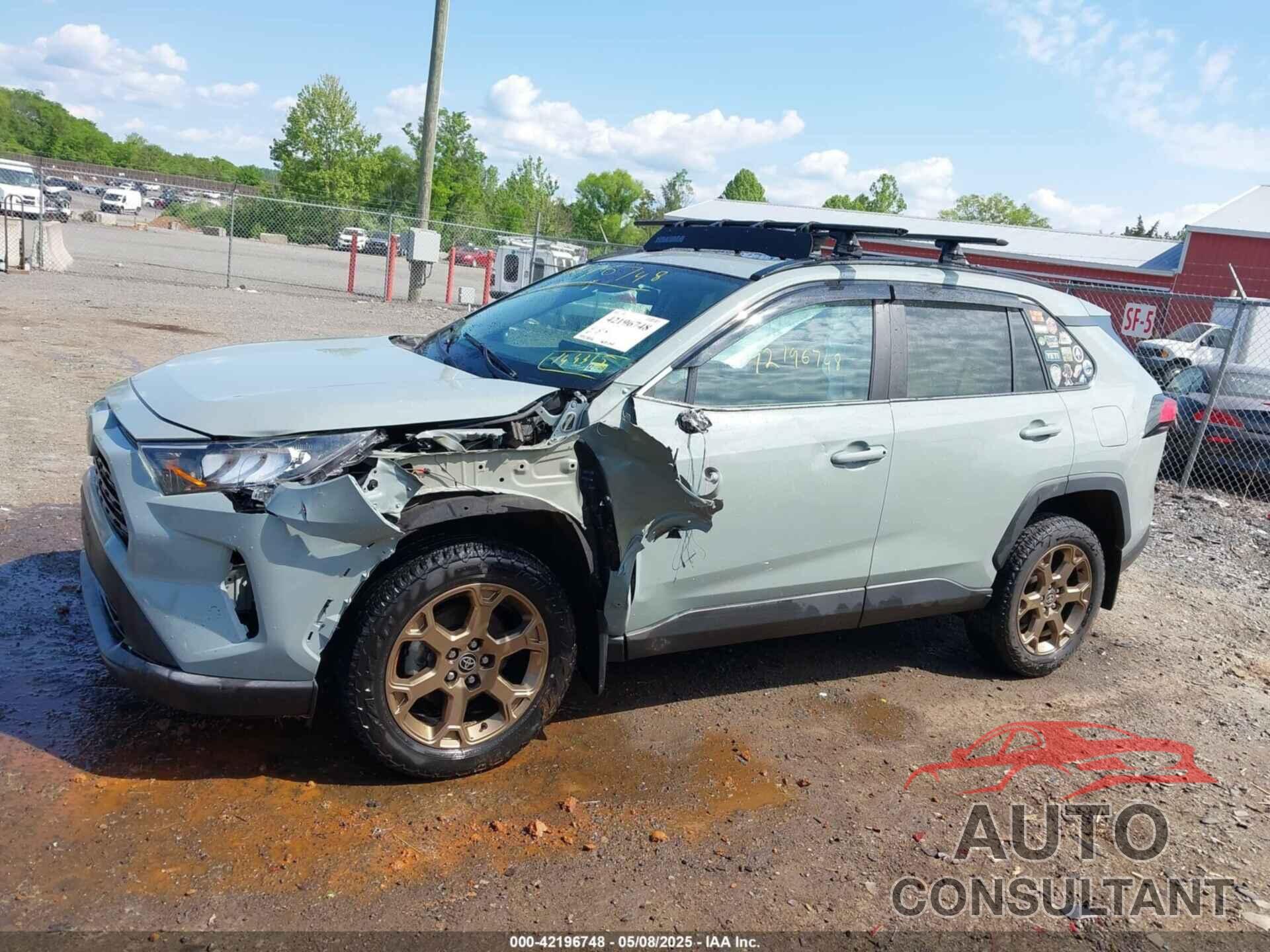 TOYOTA RAV4 2021 - 2T3P1RFV0MC144315