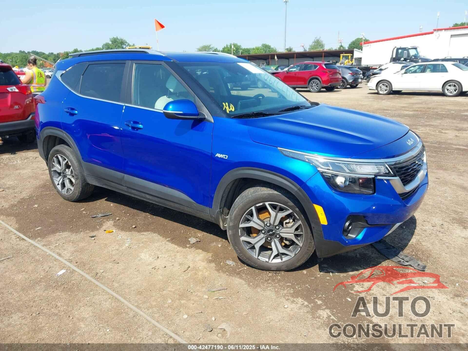 KIA SELTOS 2023 - KNDERCAA2P7467359