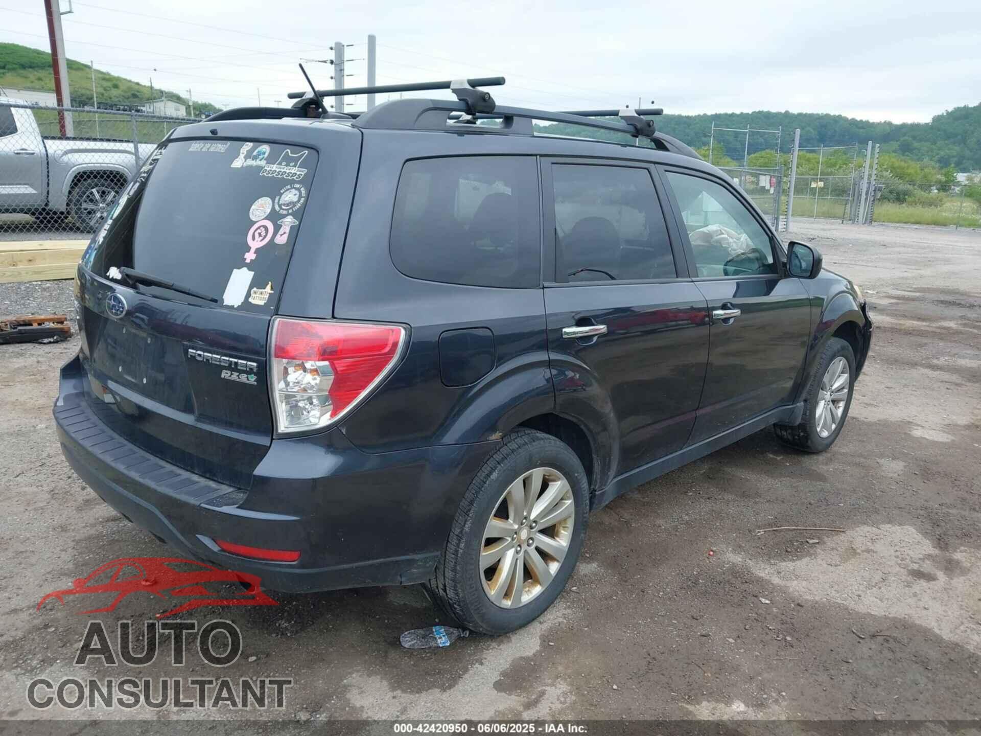 SUBARU FORESTER 2011 - JF2SHADC8BH766060