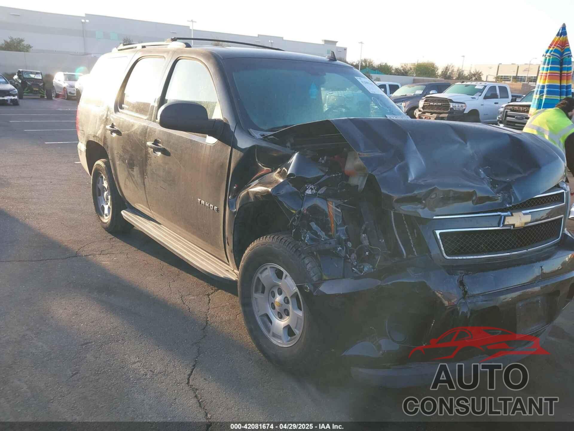 CHEVROLET TAHOE 2013 - 1GNSCAE00DR247218