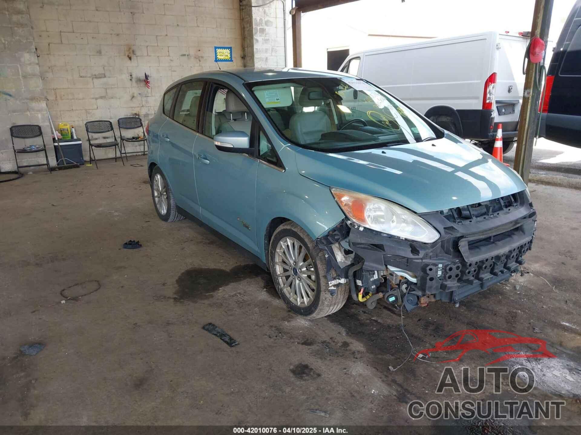 FORD C-MAX ENERGI 2013 - 1FADP5CU3DL555110