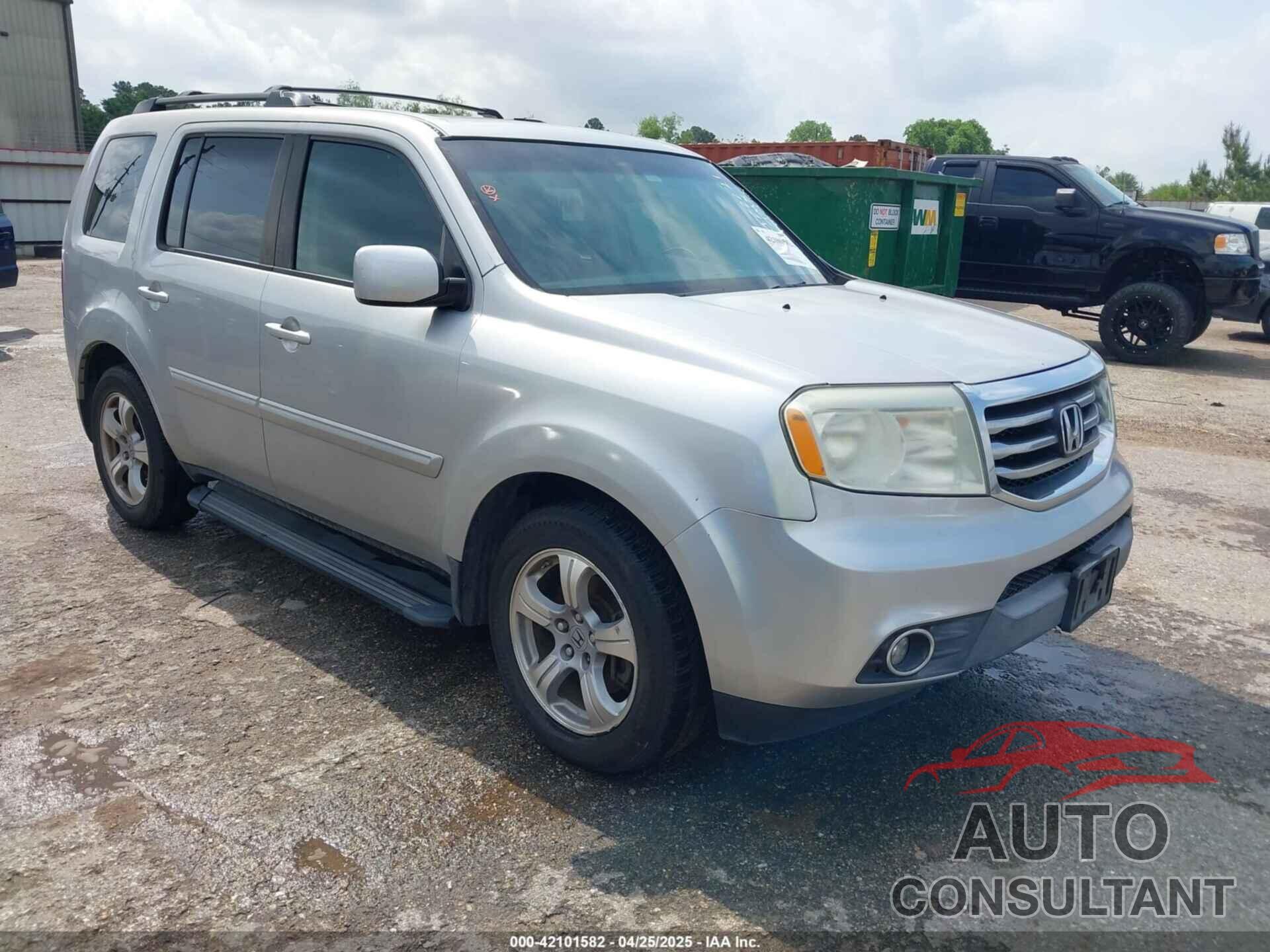 HONDA PILOT 2015 - 5FNYF3H57FB022221