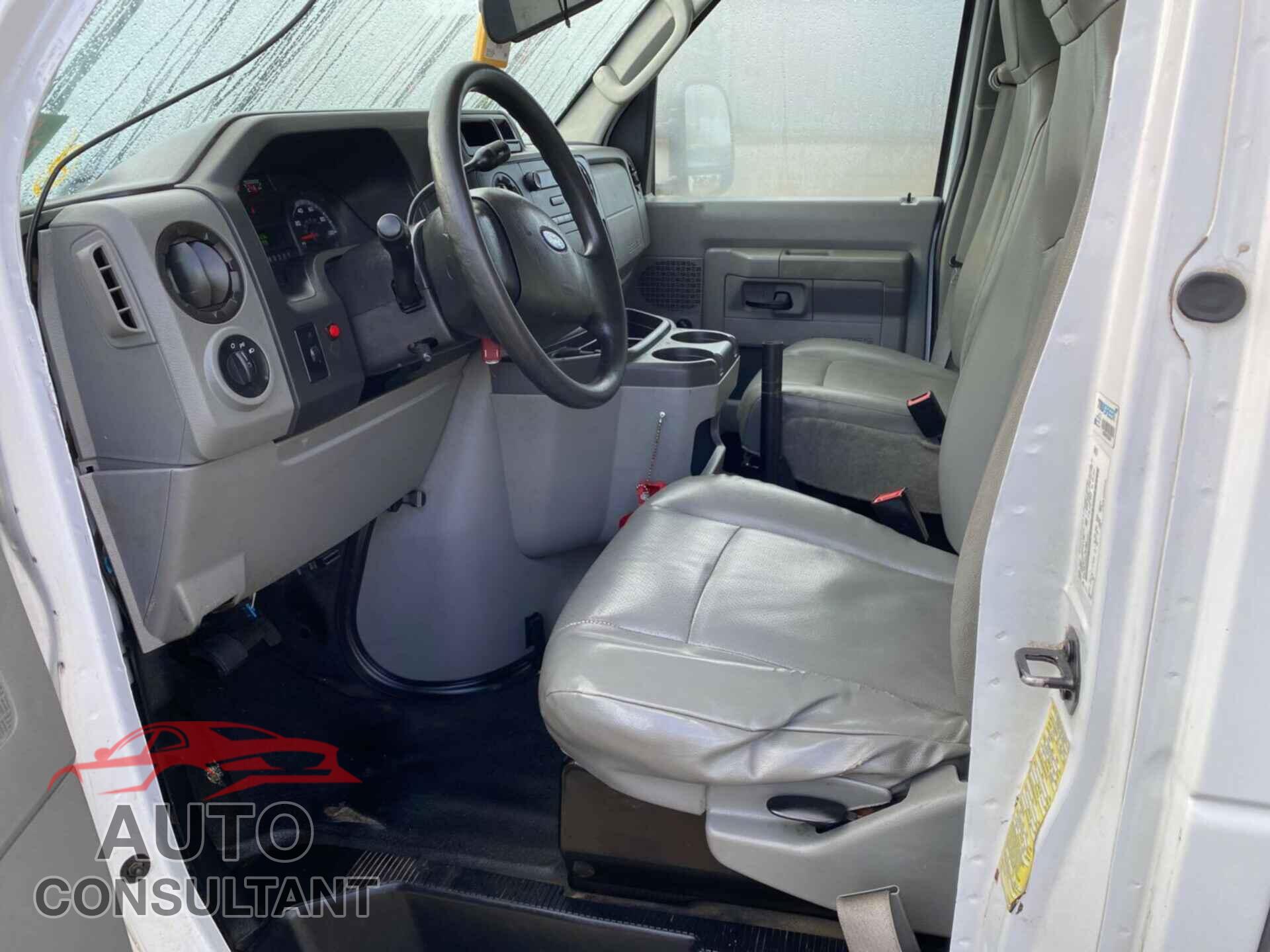 FORD ECONOLINE 2012 - 1FDXE4FL5CDA66724