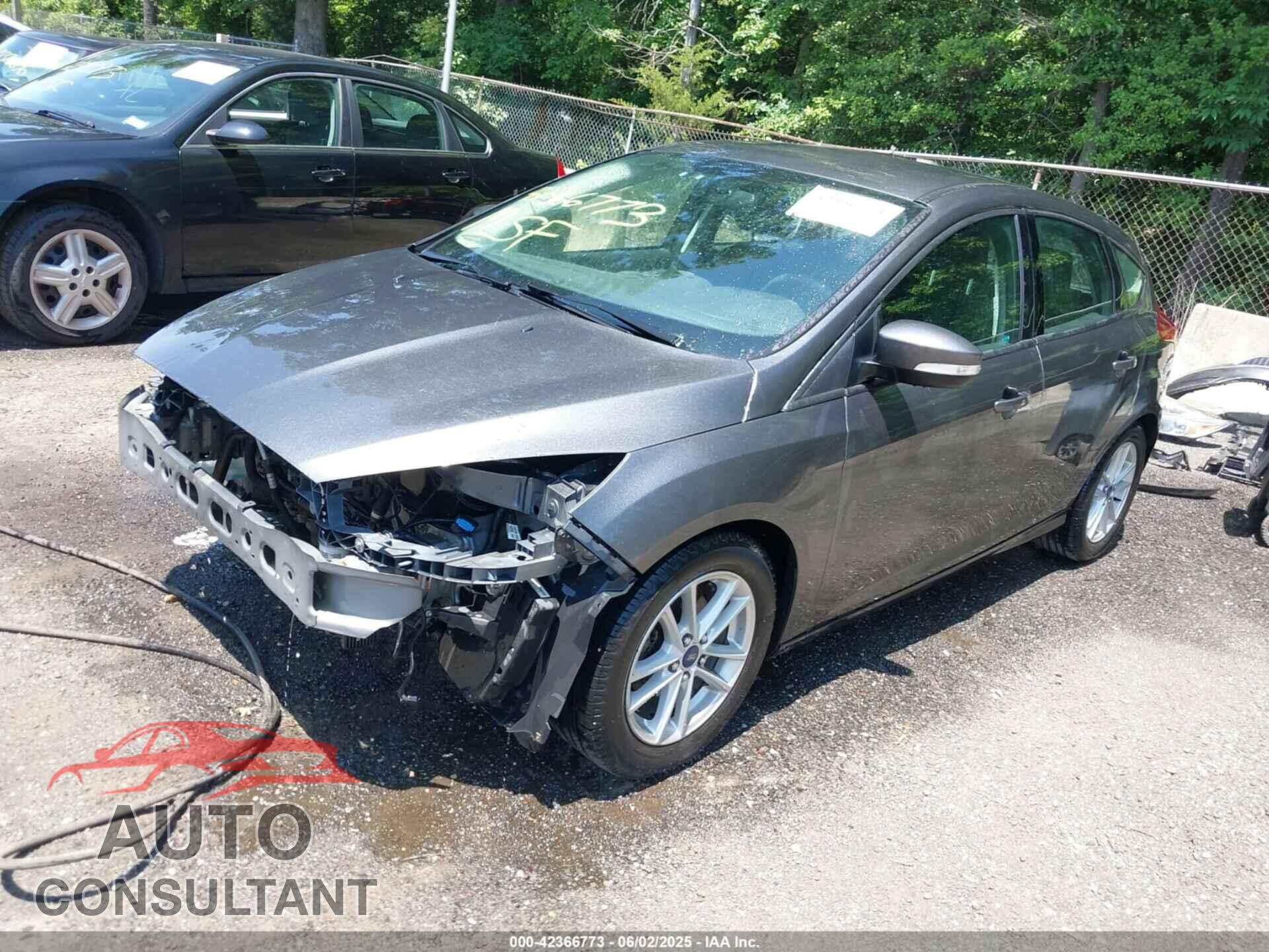 FORD FOCUS 2017 - 1FADP3K27HL327542