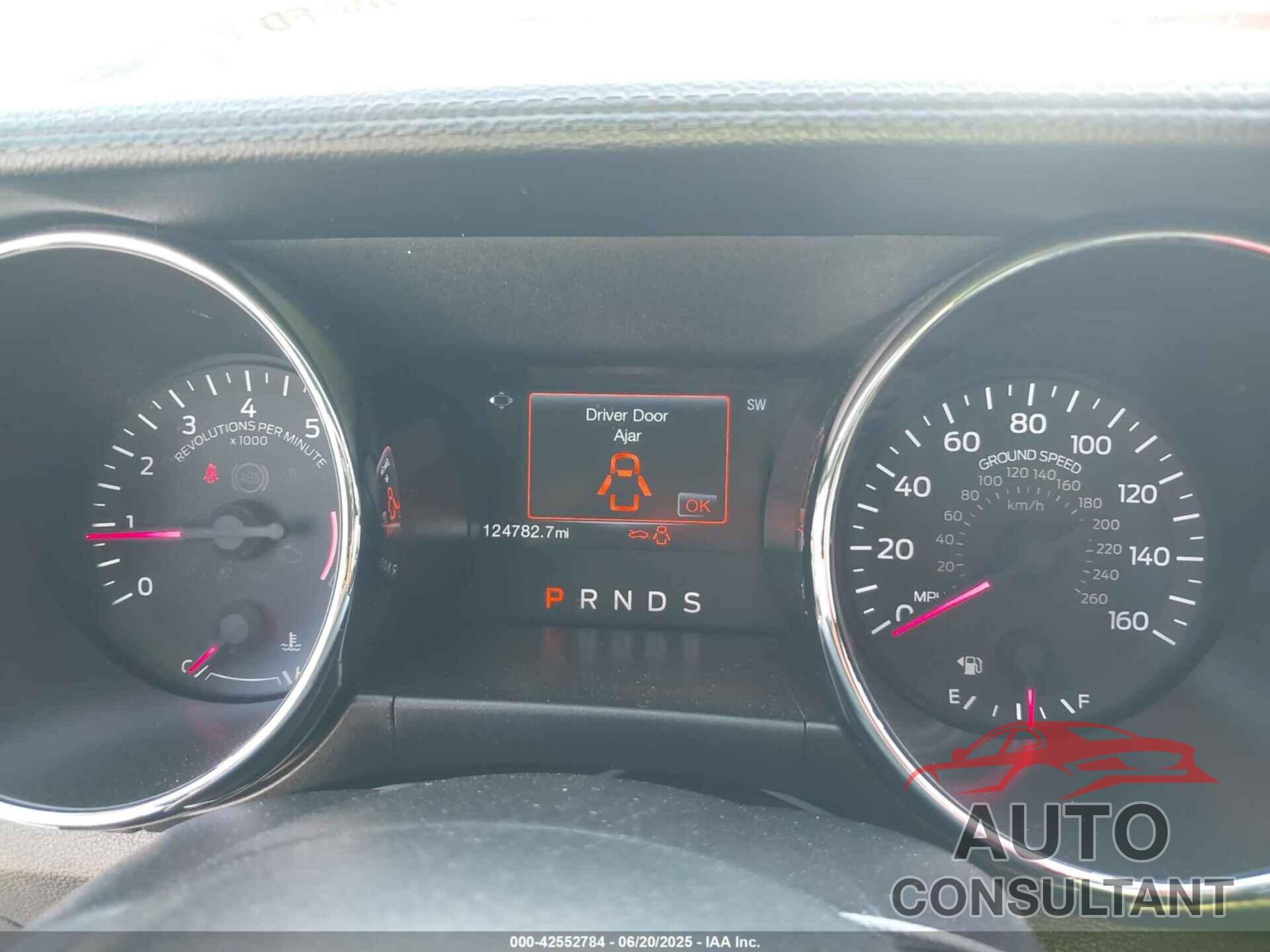 FORD MUSTANG 2015 - 1FA6P8TH3F5418205