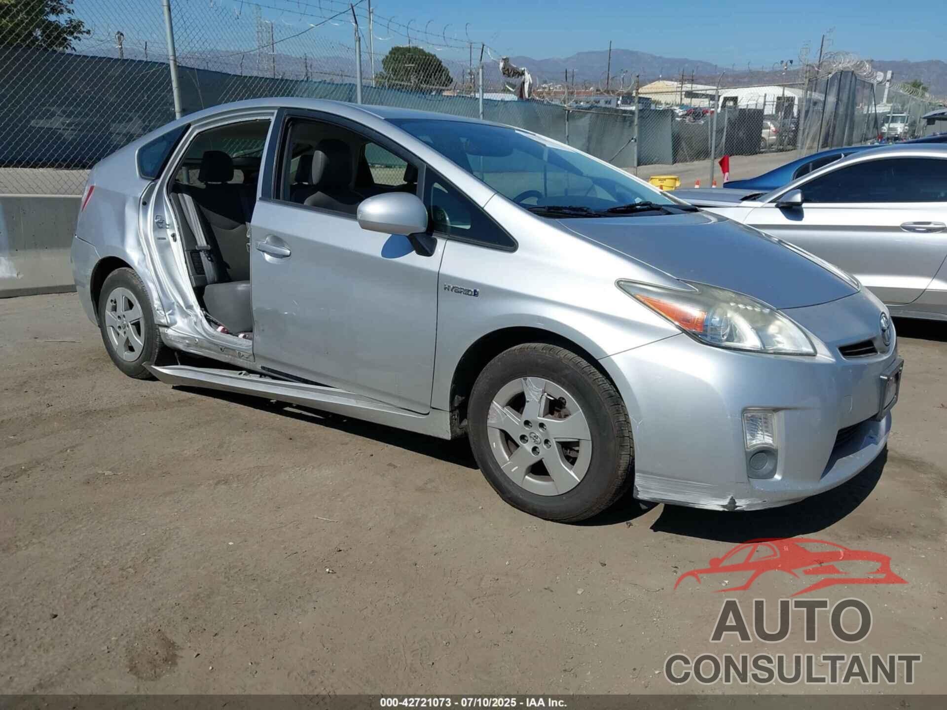TOYOTA PRIUS 2011 - JTDKN3DUXB5340755