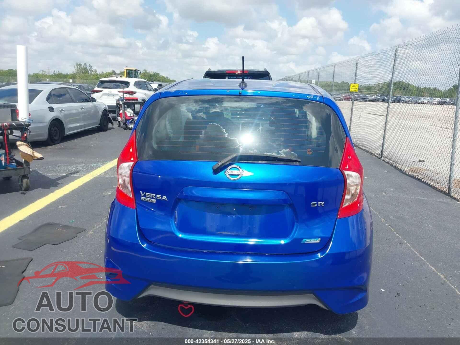 NISSAN VERSA NOTE 2016 - 3N1CE2CP1GL387371