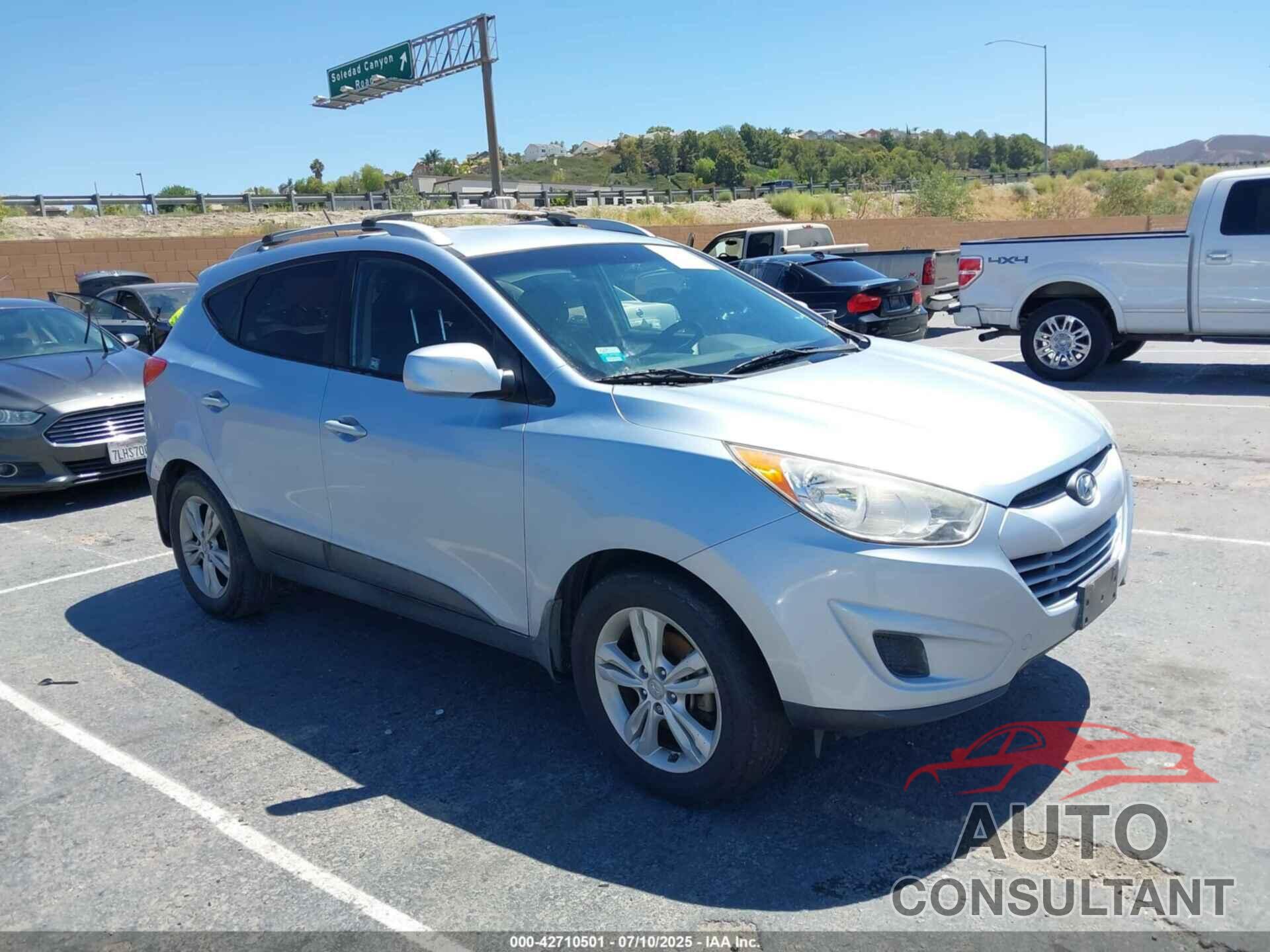 HYUNDAI TUCSON 2011 - KM8JUCAC5BU239585