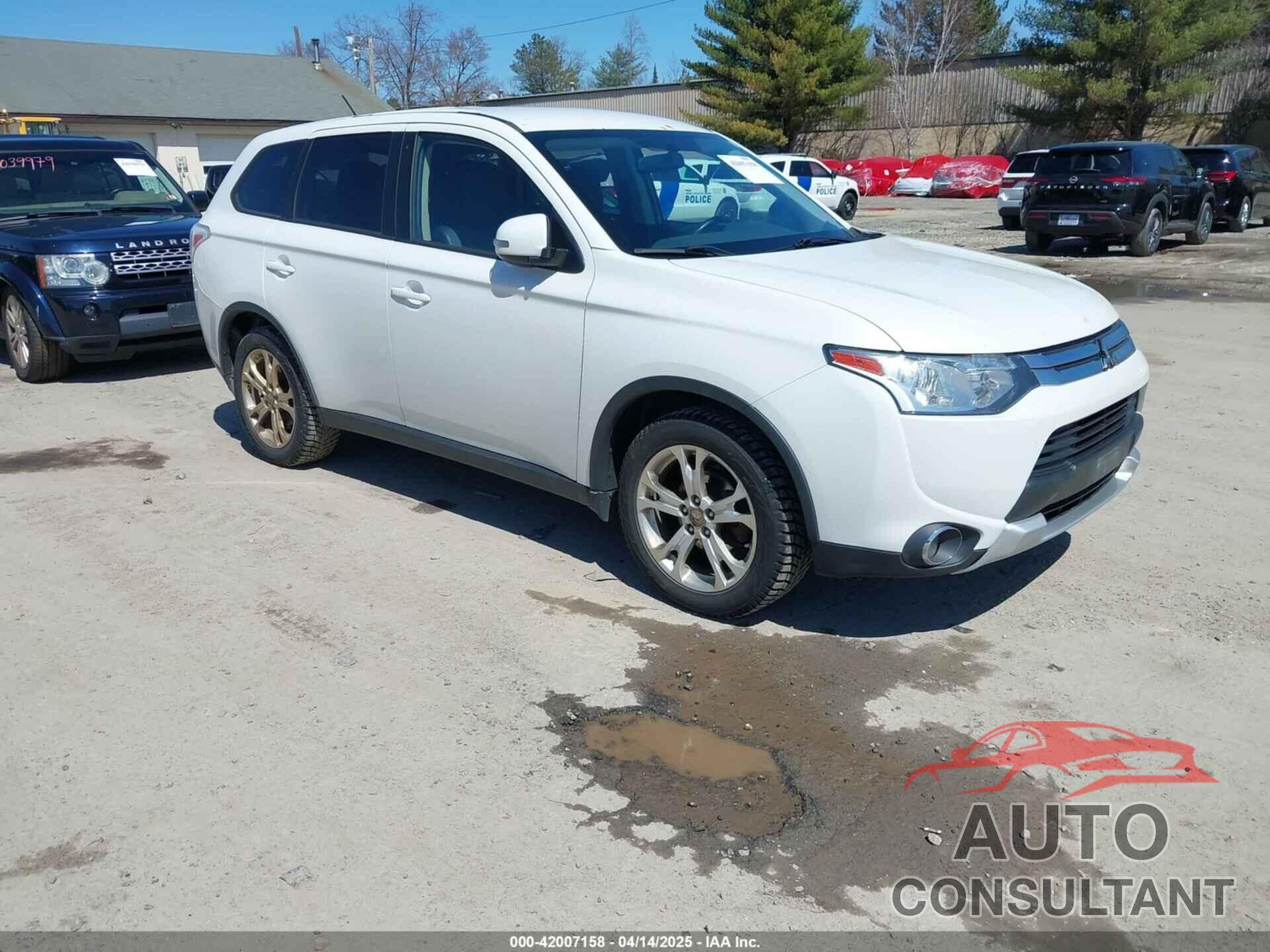 MITSUBISHI OUTLANDER 2015 - JA4AZ3A35FZ003351