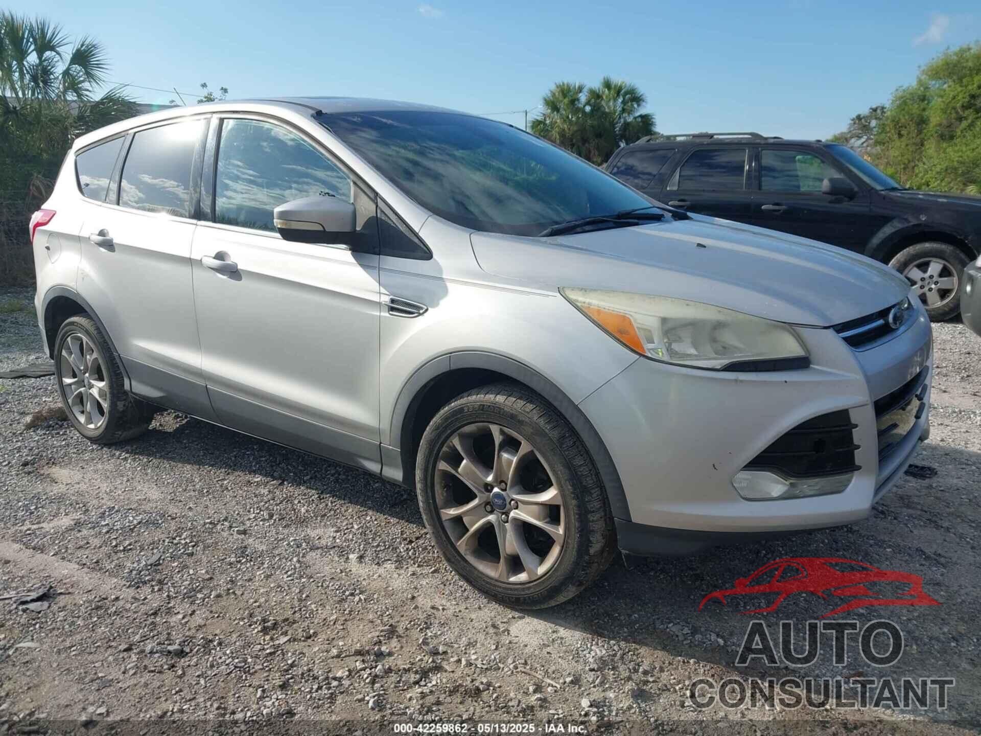 FORD ESCAPE 2013 - 1FMCU9HX1DUA87392