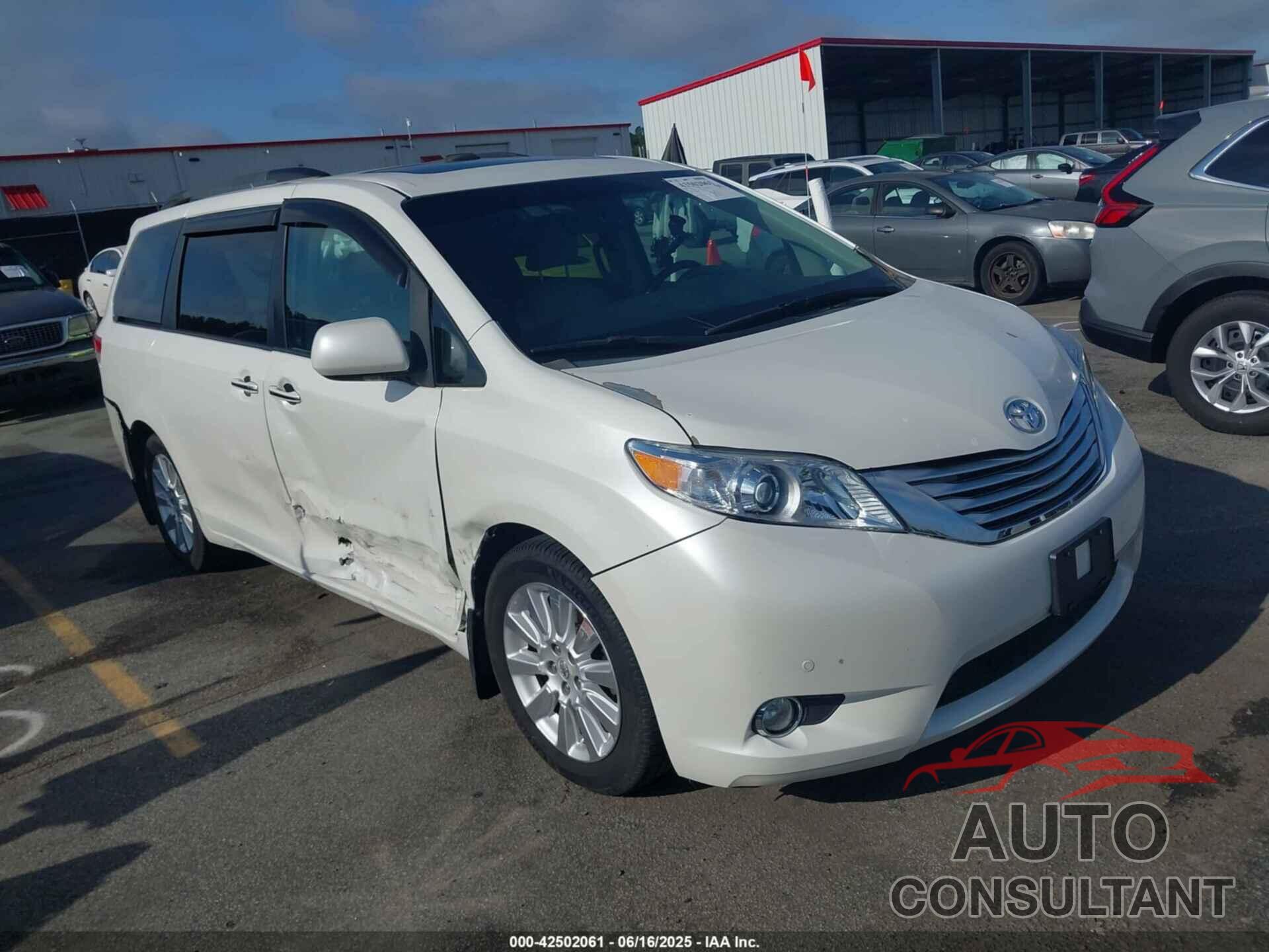 TOYOTA SIENNA 2012 - 5TDDK3DC0CS031221
