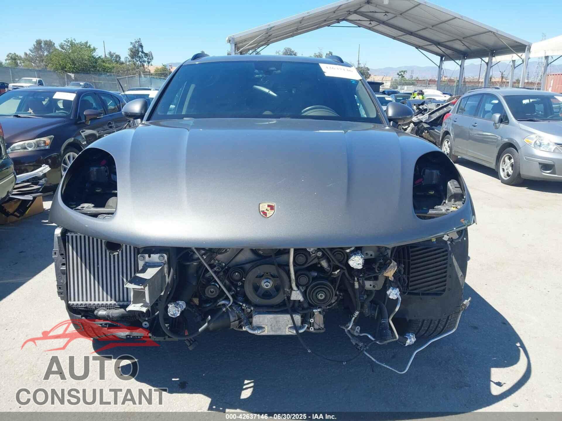 PORSCHE MACAN 2017 - WP1AB2A5XHLB18747