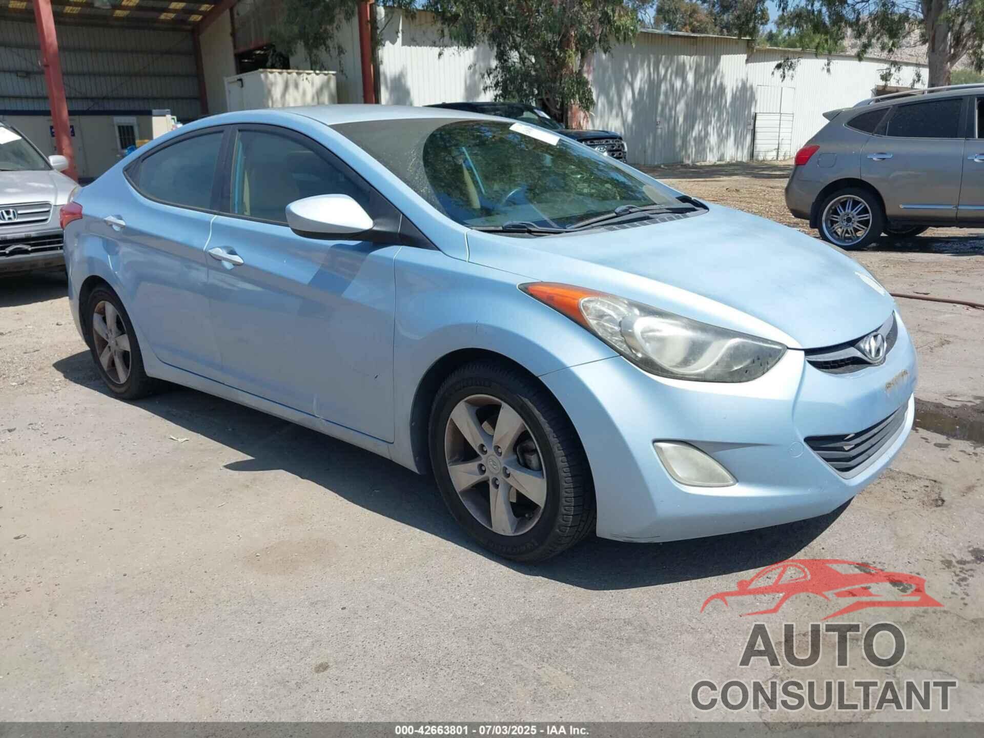 HYUNDAI ELANTRA 2013 - KMHDH4AE8DU592706