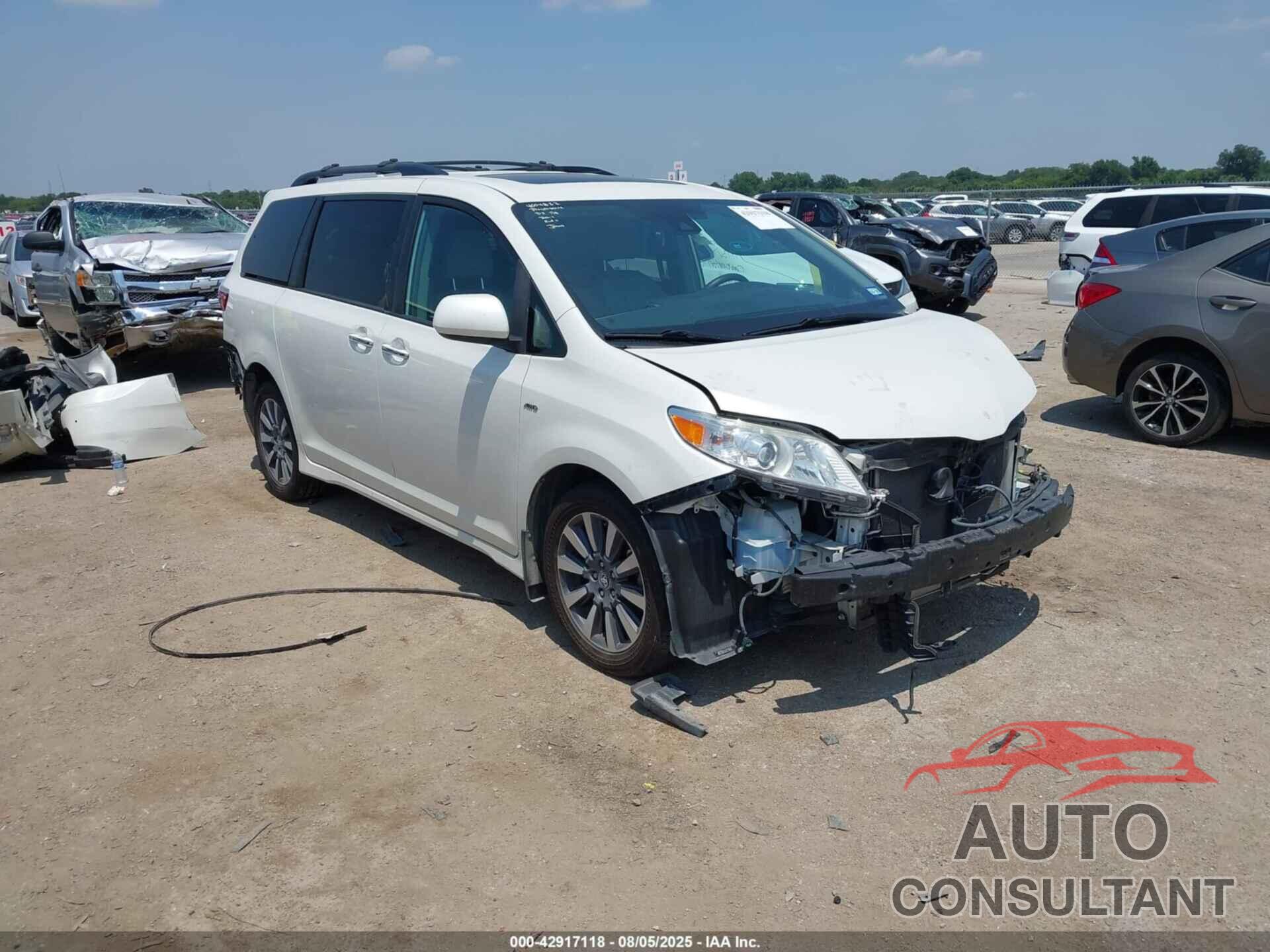 TOYOTA SIENNA 2019 - 5TDDZ3DC2KS218924