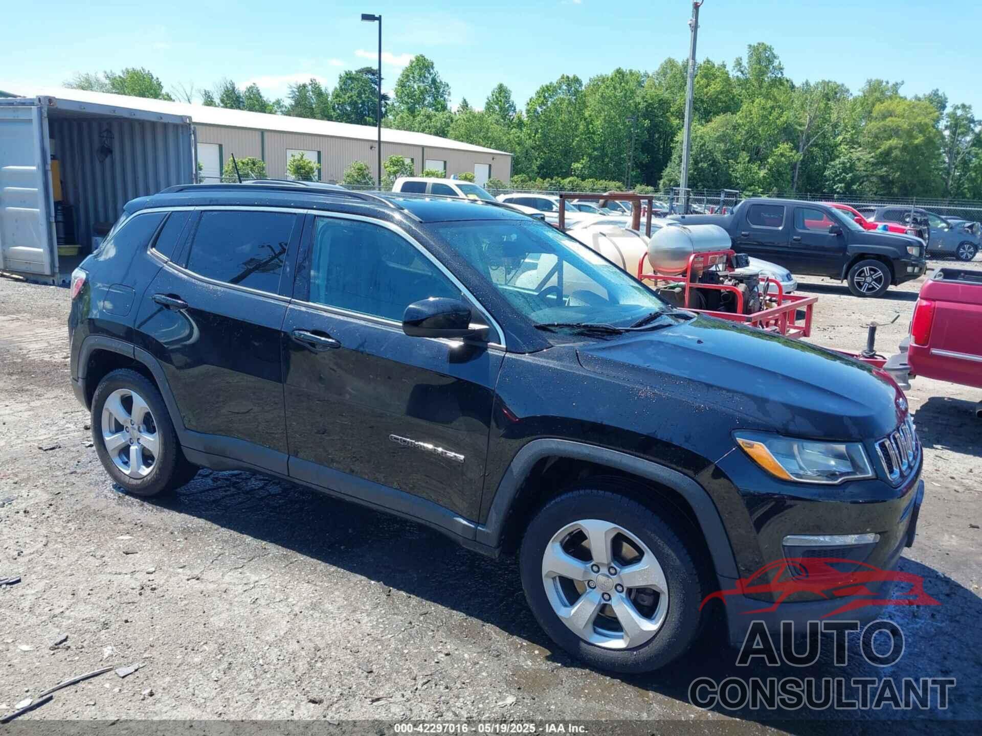 JEEP COMPASS 2018 - 3C4NJCBB5JT194919
