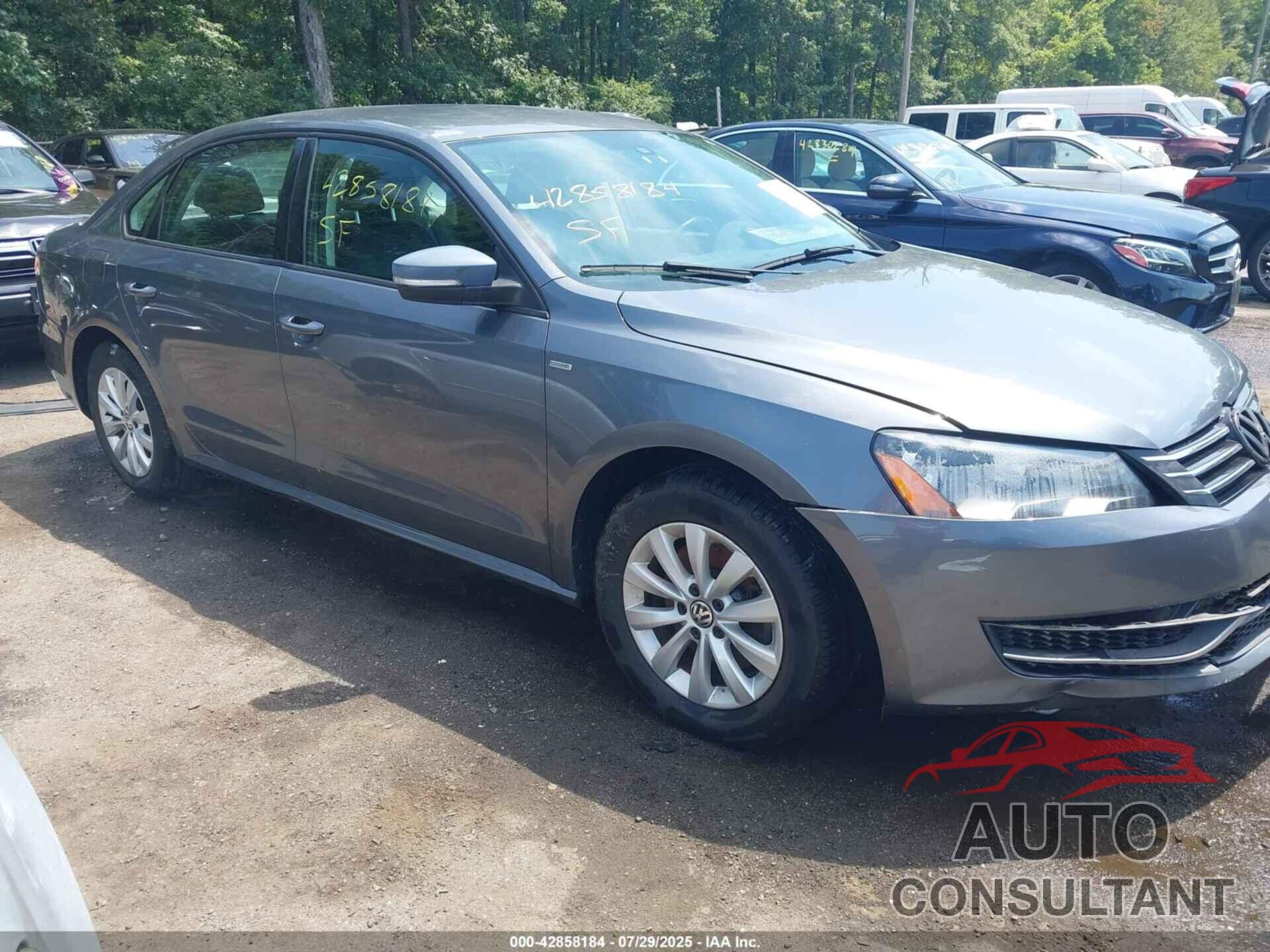 VOLKSWAGEN PASSAT 2014 - 1VWAT7A38EC078834