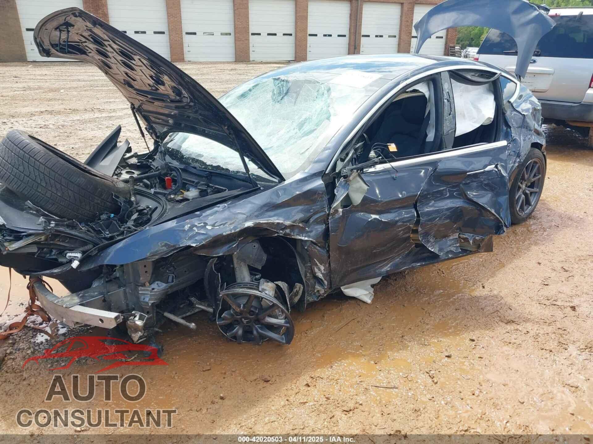 TESLA MODEL 3 2020 - 5YJ3E1EB5LF710788