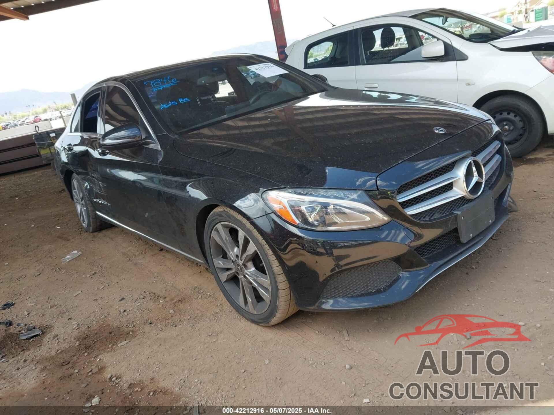 MERCEDES-BENZ C 300 2018 - 55SWF4JB4JU267823