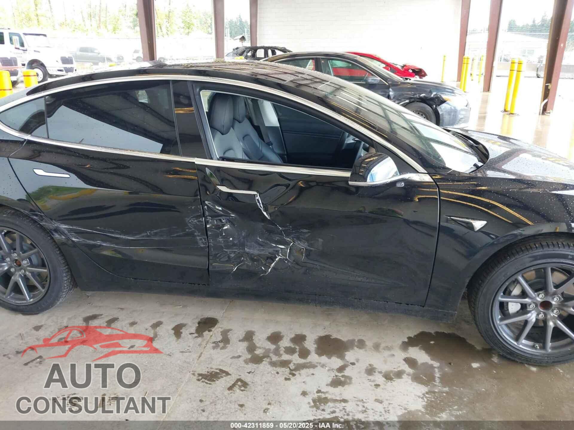 TESLA MODEL 3 2018 - 5YJ3E1EA4JF098376