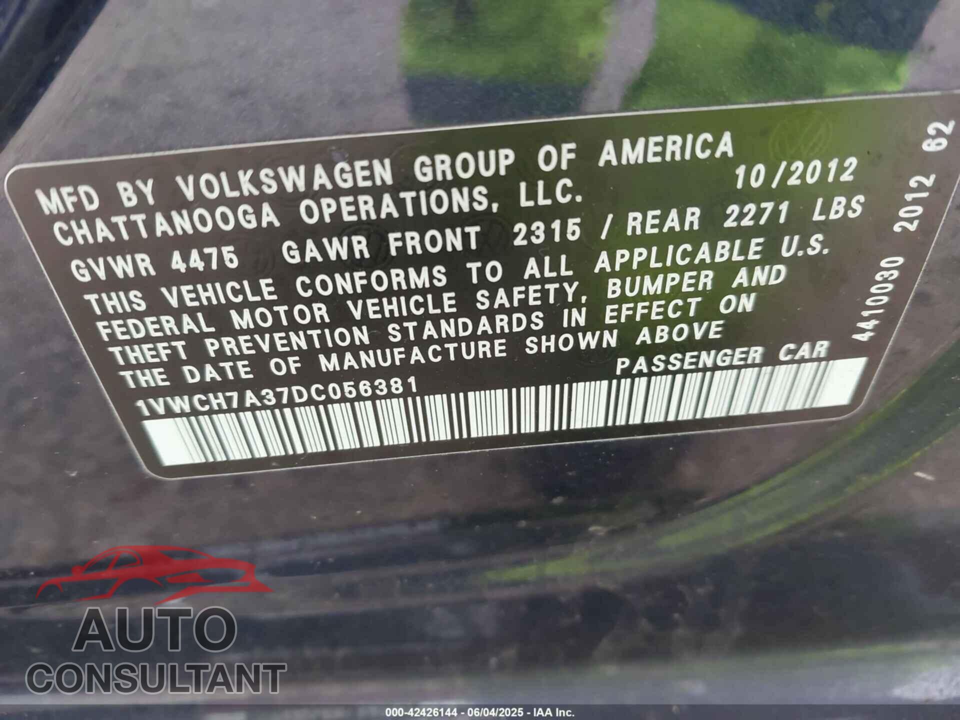 VOLKSWAGEN PASSAT 2013 - 1VWCH7A37DC056381