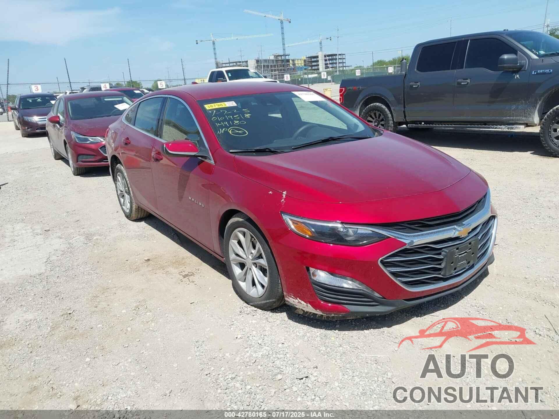 CHEVROLET MALIBU 2025 - 1G1ZD5ST2SF149180