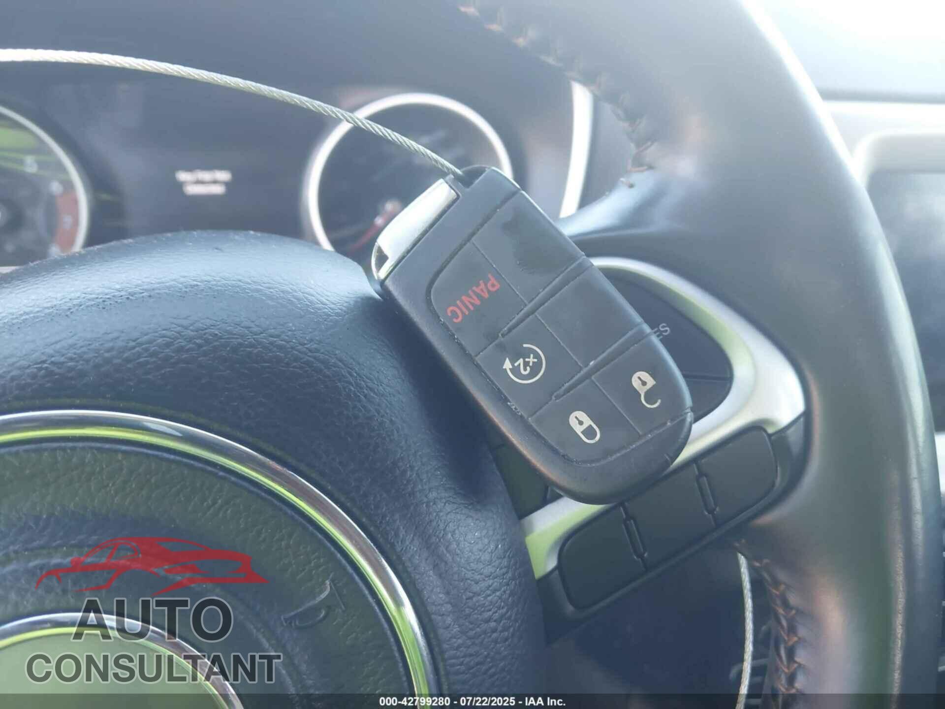 JEEP COMPASS 2020 - 3C4NJCBB1LT118357