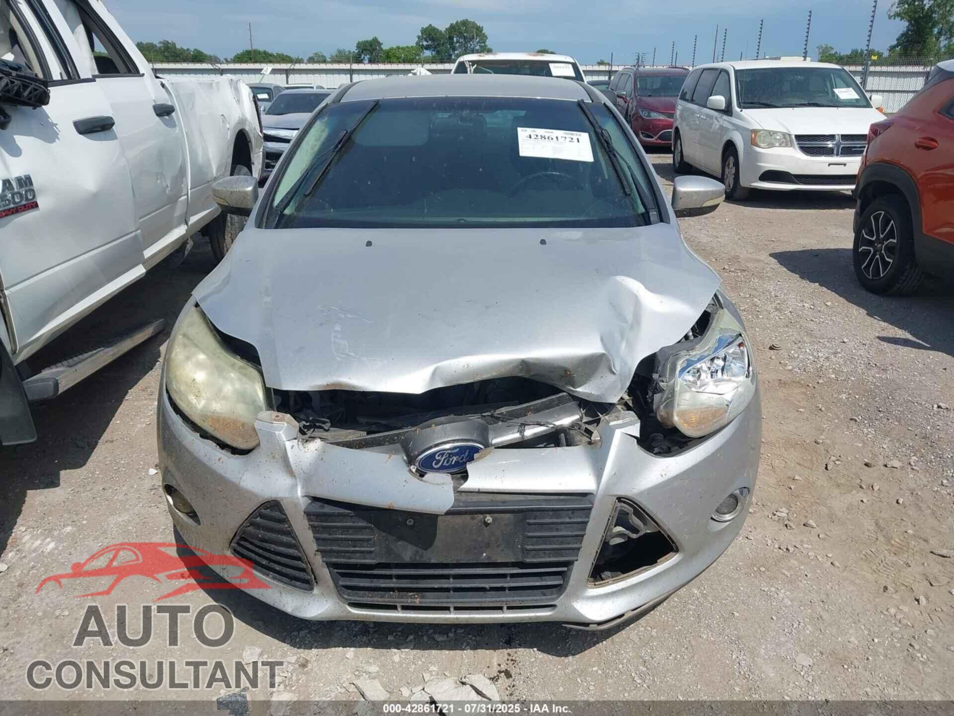FORD FOCUS 2014 - 1FADP3F24EL381306