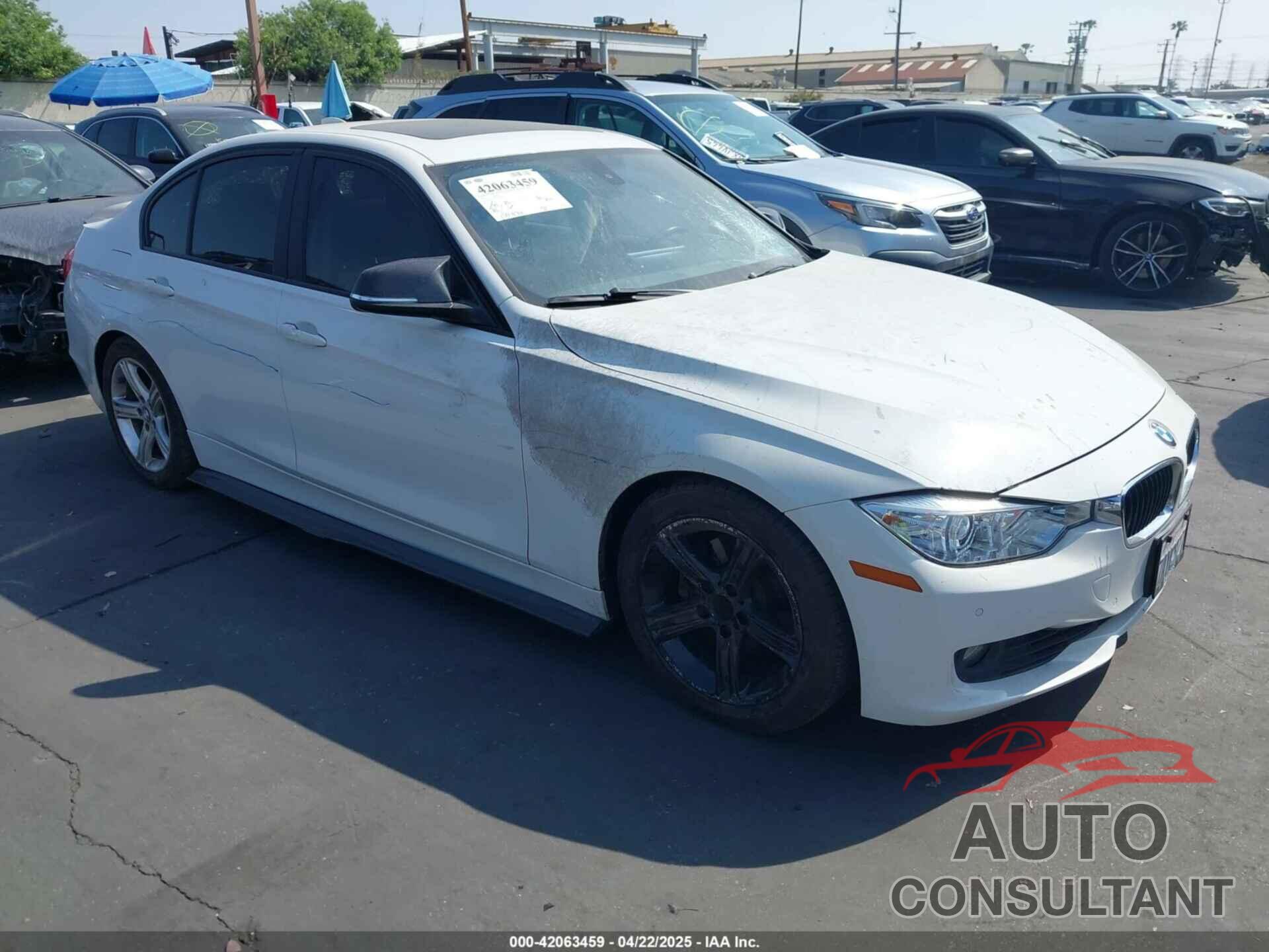 BMW 328I 2013 - WBA3C1G55DNR47505