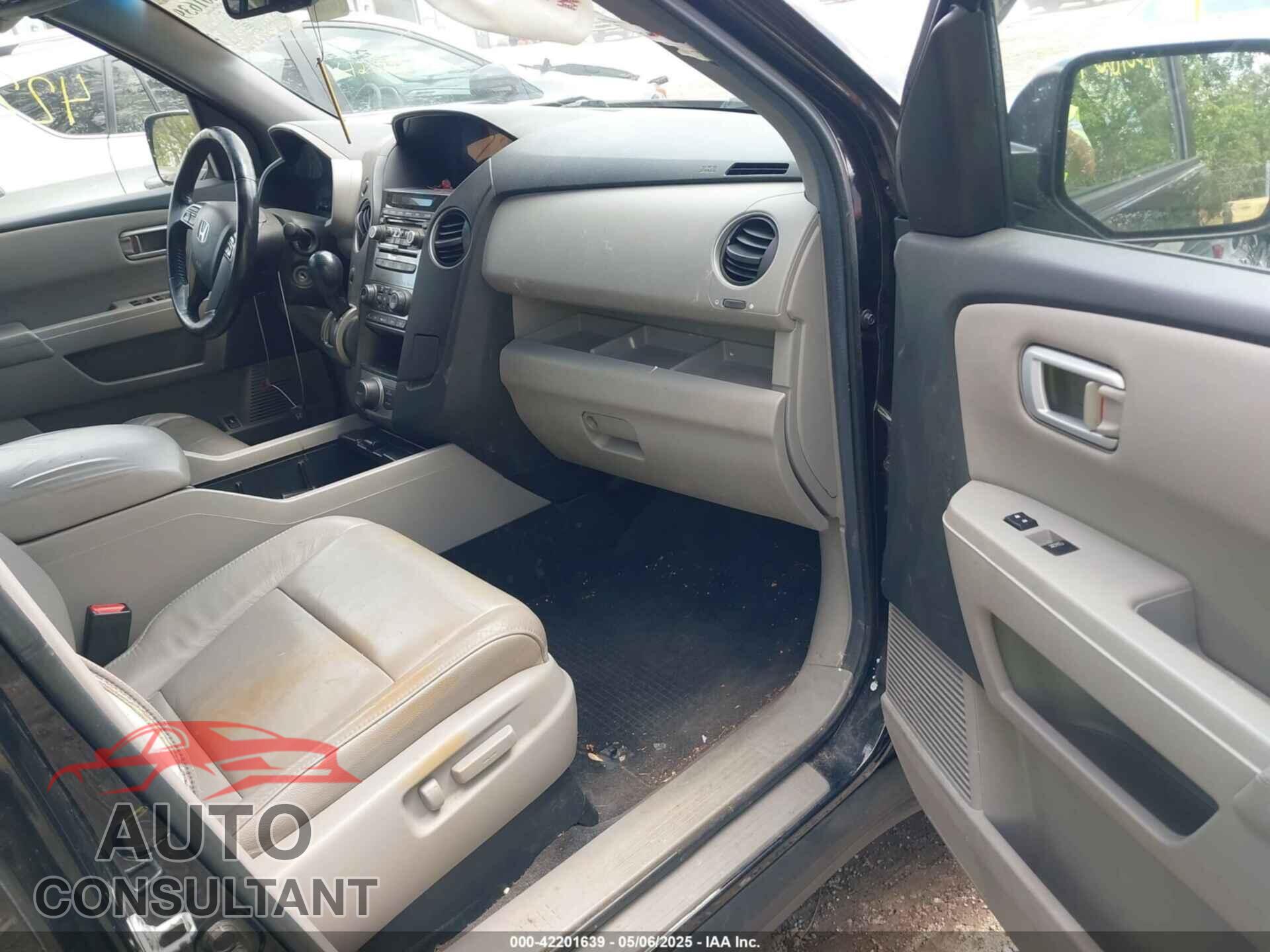 HONDA PILOT 2012 - 5FNYF4H68CB084429
