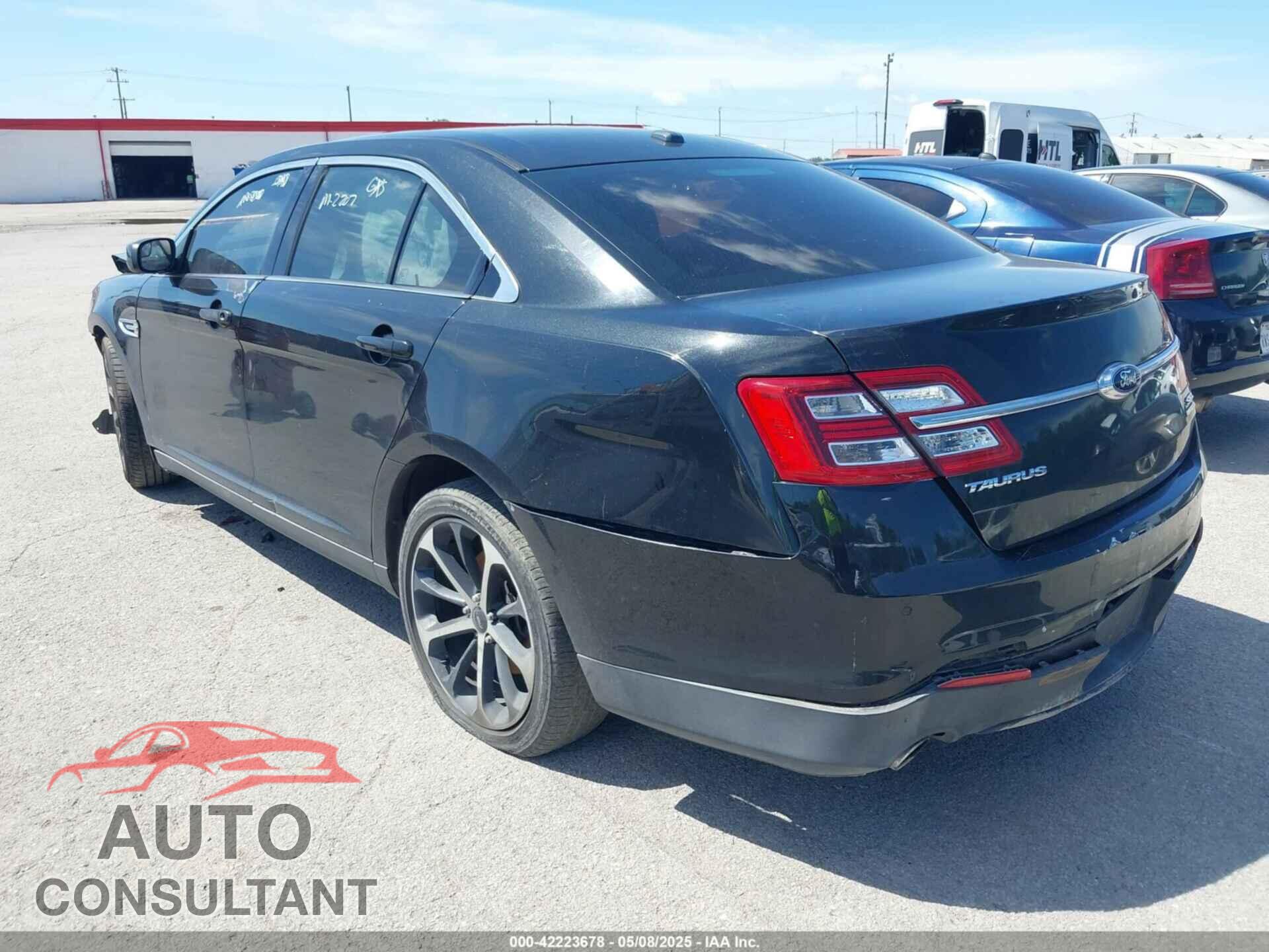 FORD TAURUS 2014 - 1FAHP2E8XEG133992
