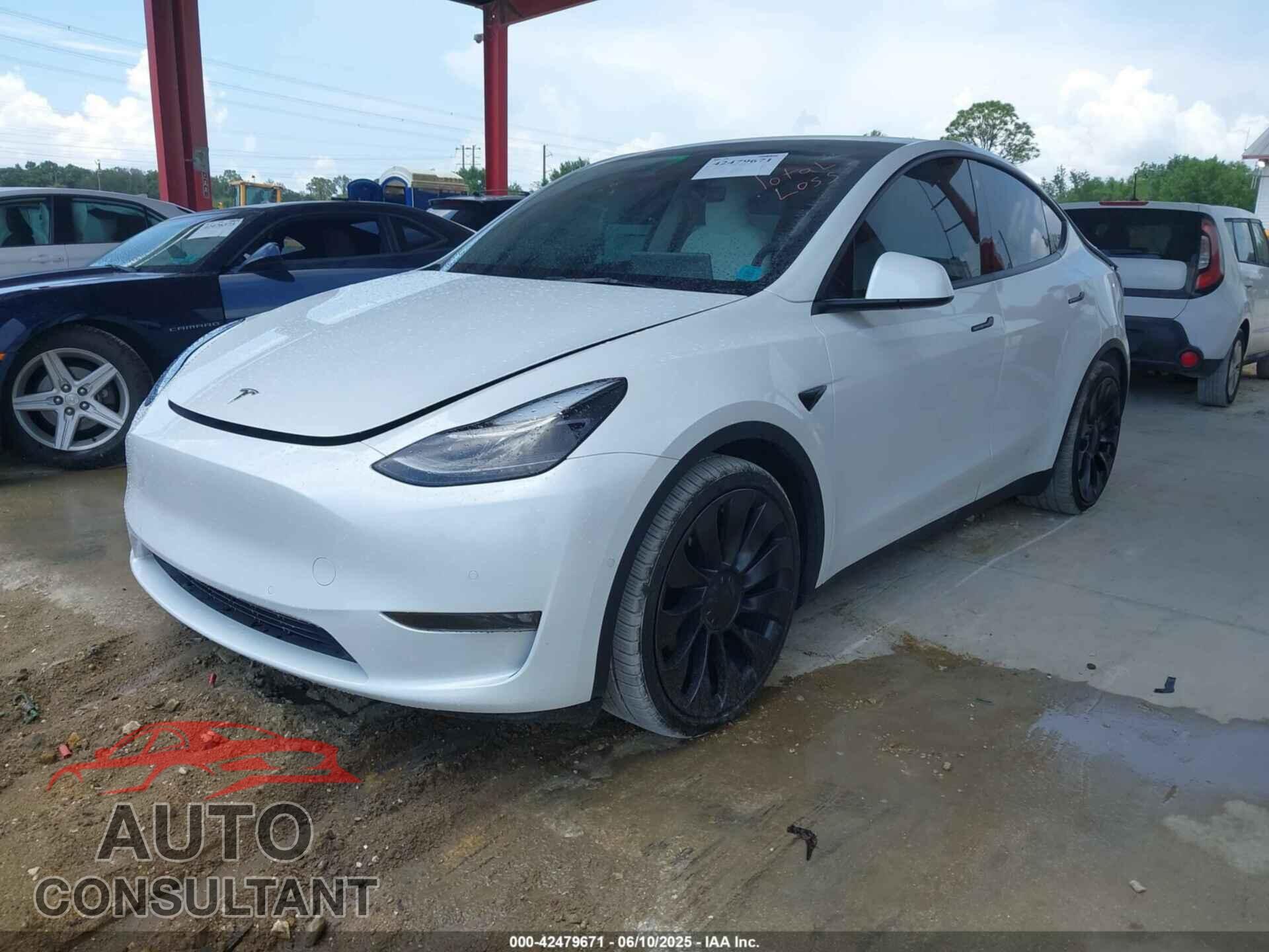 TESLA MODEL Y 2022 - 7SAYGDEF2NF381221