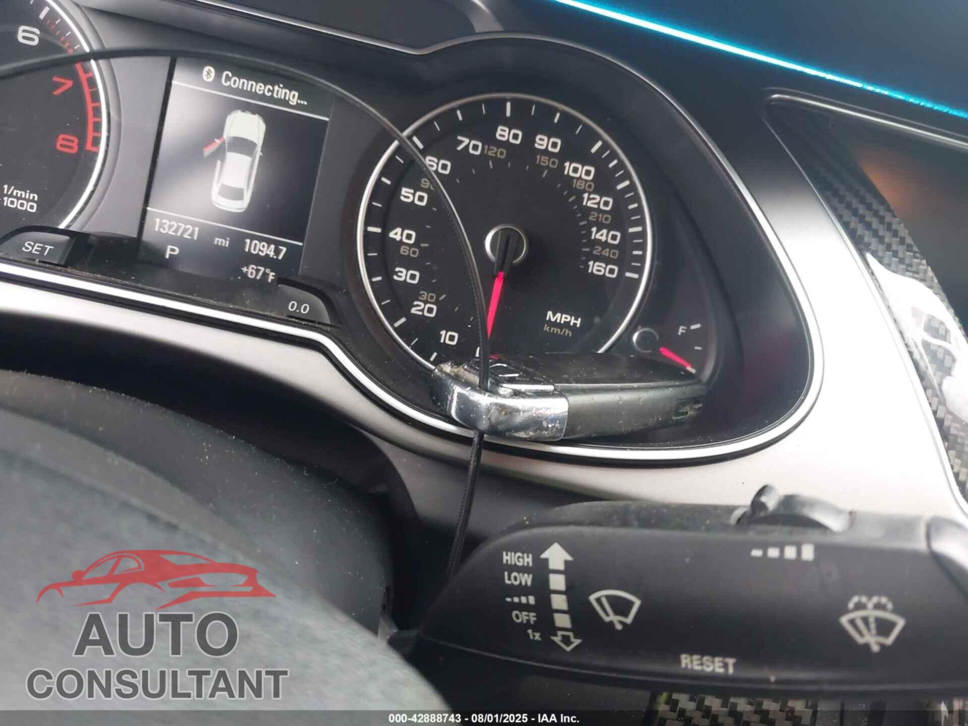 AUDI A4 2013 - WAUFFAFL8DN007008